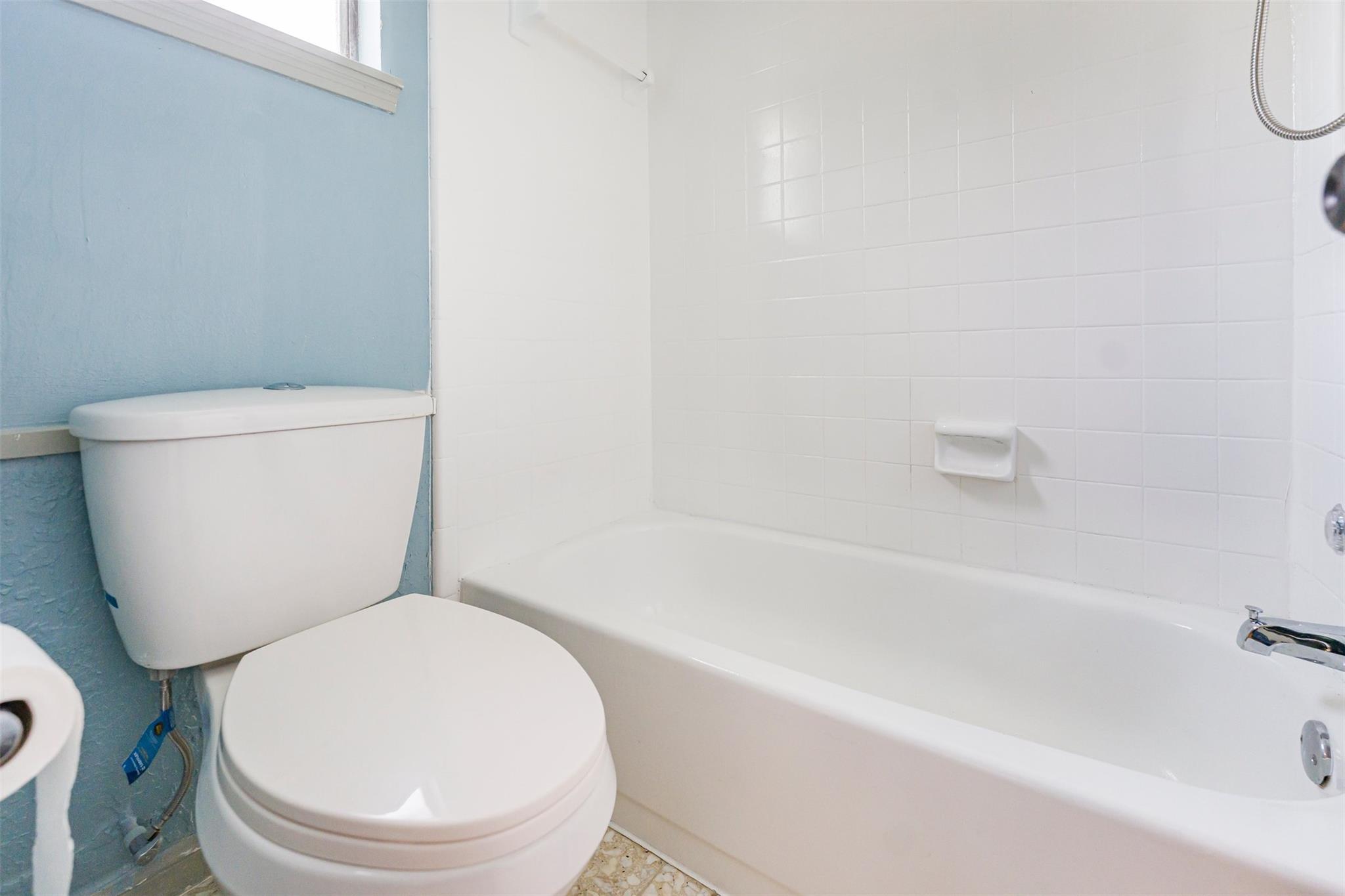 5519 Coon Tree Ct, Humble, TX 77346