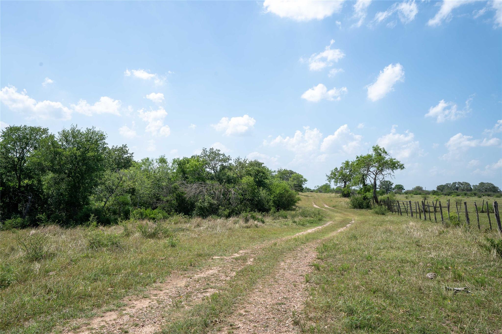 00 Gravel Pit Rd, Seguin, TX 78155