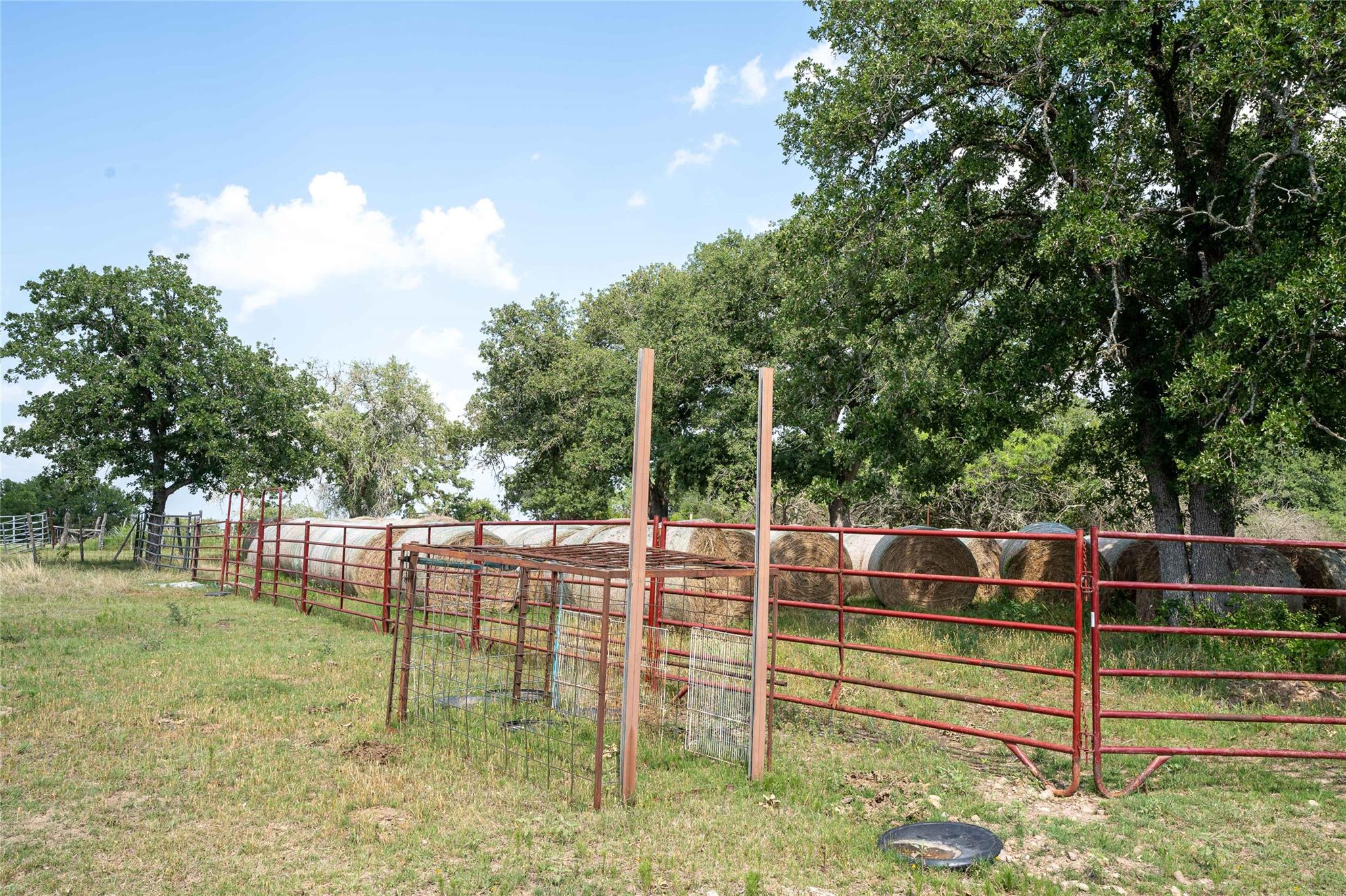 00 Gravel Pit Rd, Seguin, TX 78155