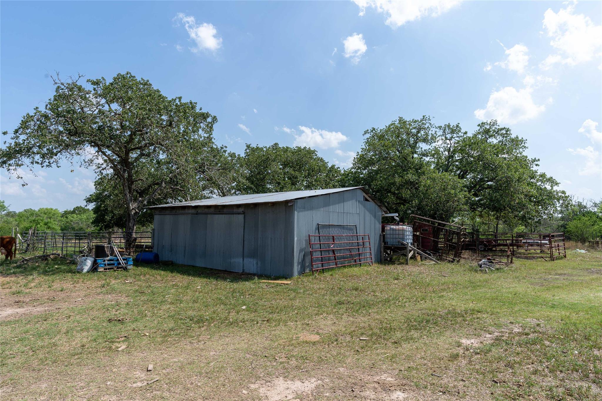 00 Gravel Pit Rd, Seguin, TX 78155