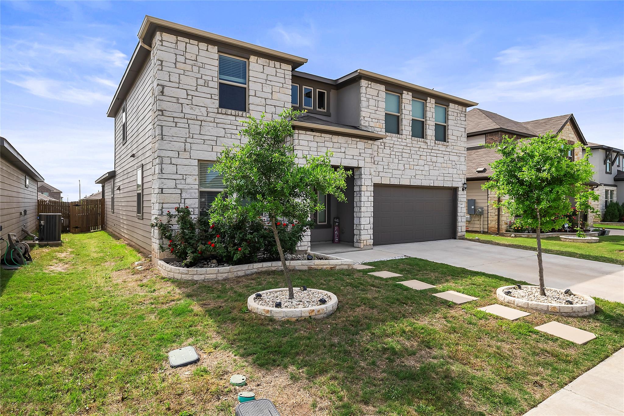 365 Capstone Rd, Liberty Hill, TX 78642