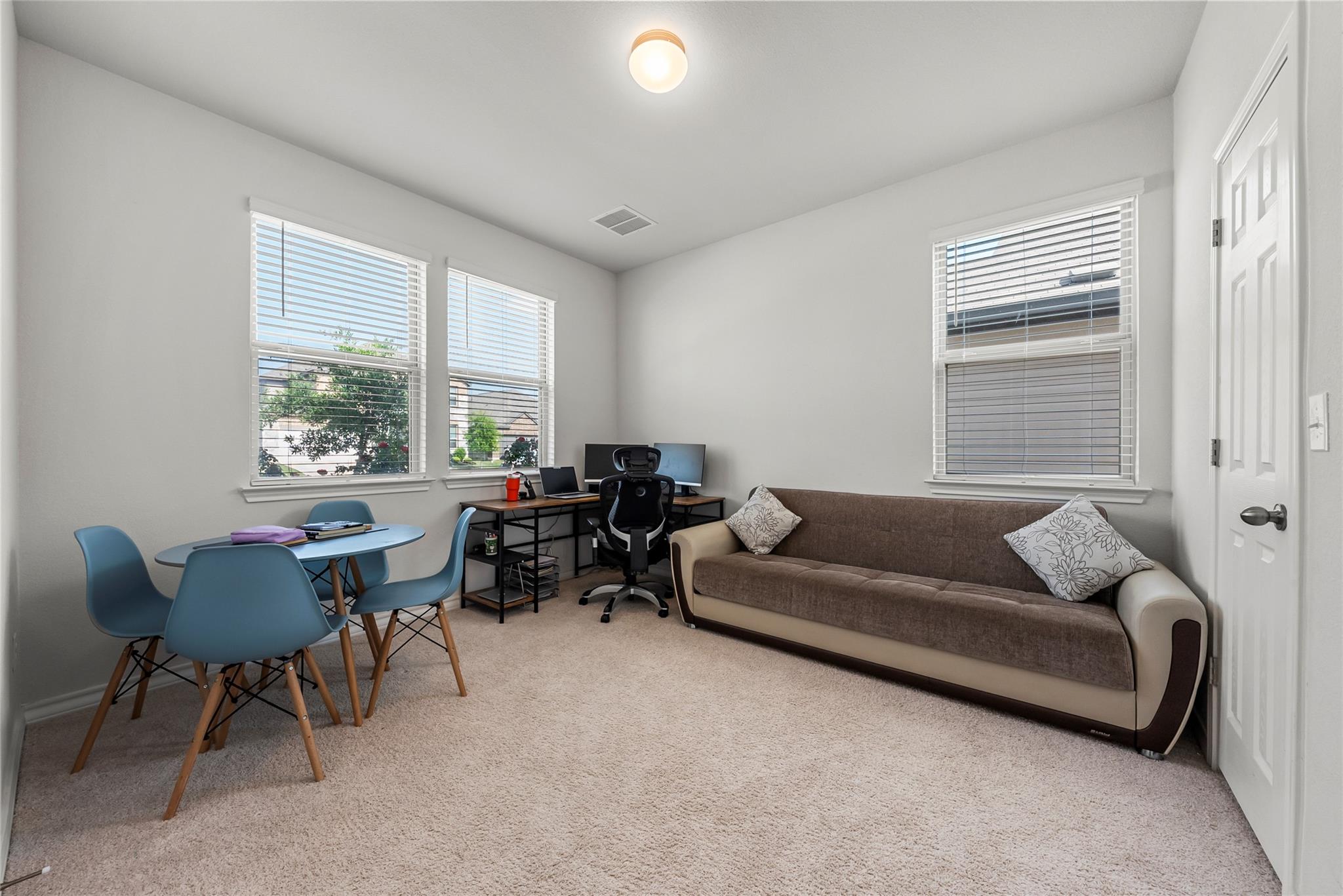 365 Capstone Rd, Liberty Hill, TX 78642