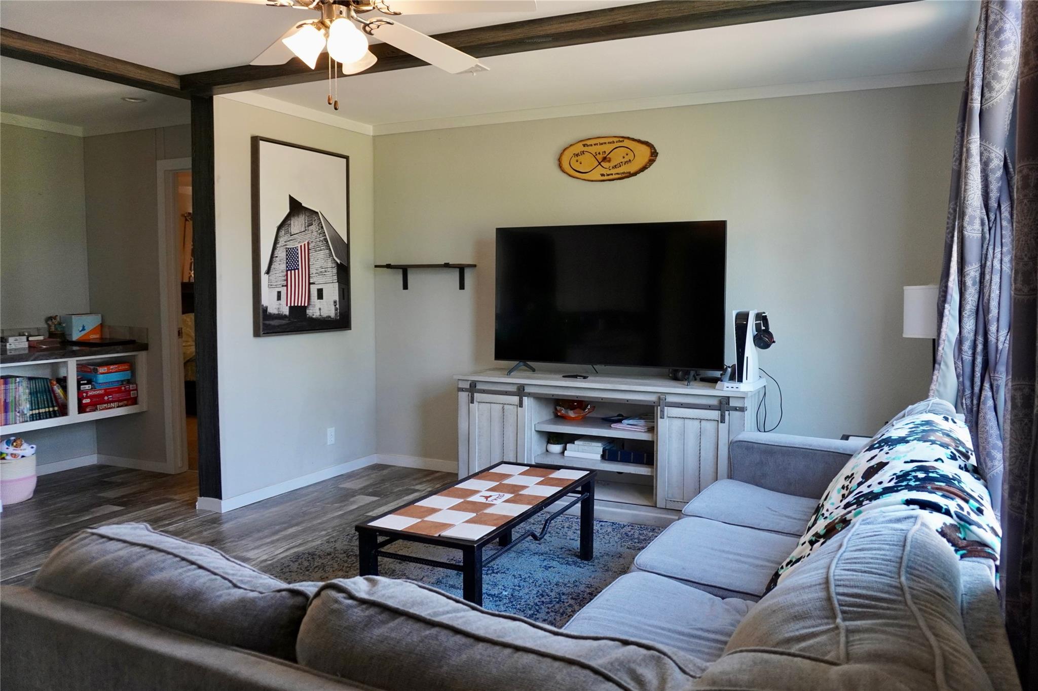 1048 County Road 402, Dime Box, TX 77853