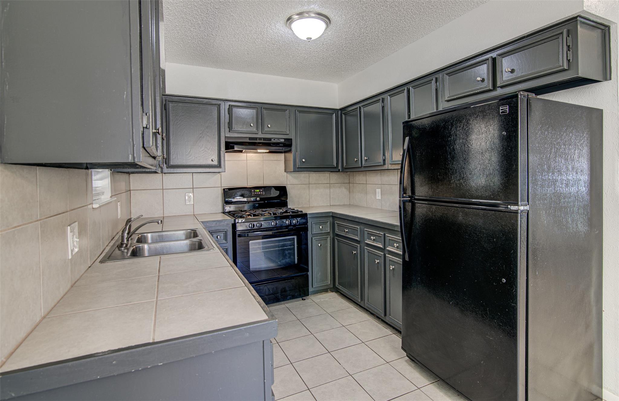 1202 Westcott Dr # A, Round Rock, TX 78664