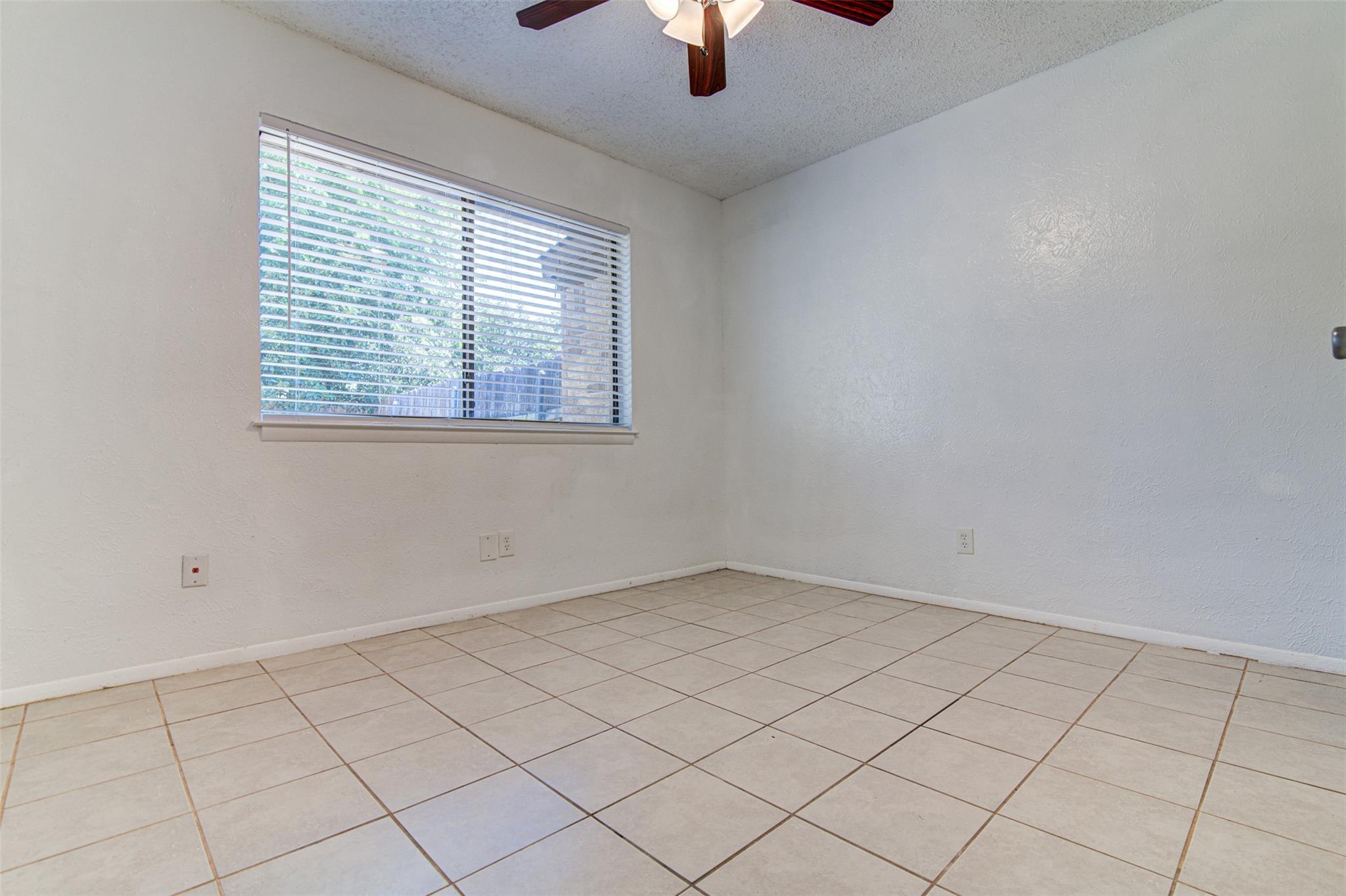 1202 Westcott Dr # A, Round Rock, TX 78664