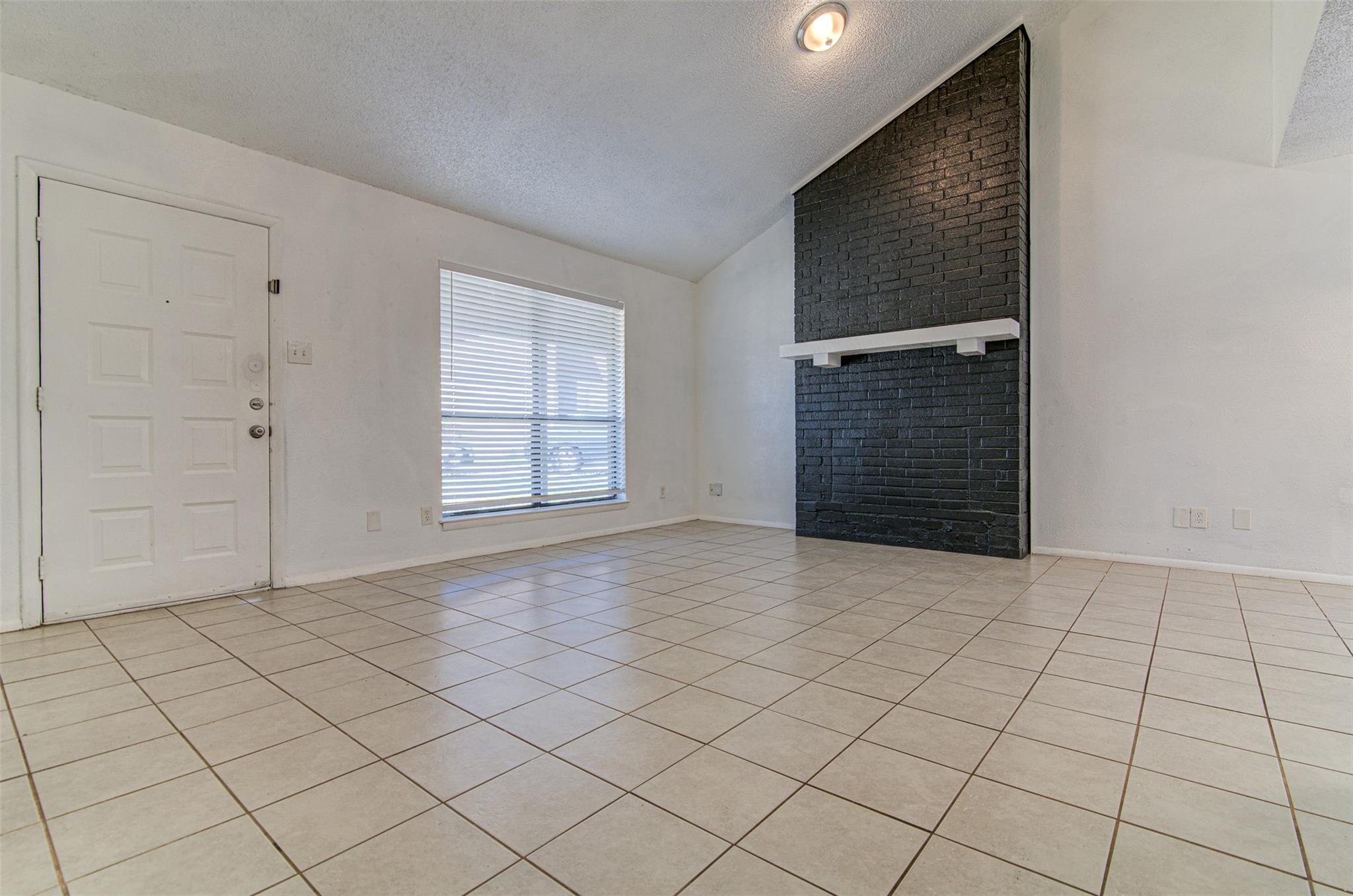 1202 Westcott Dr # A, Round Rock, TX 78664