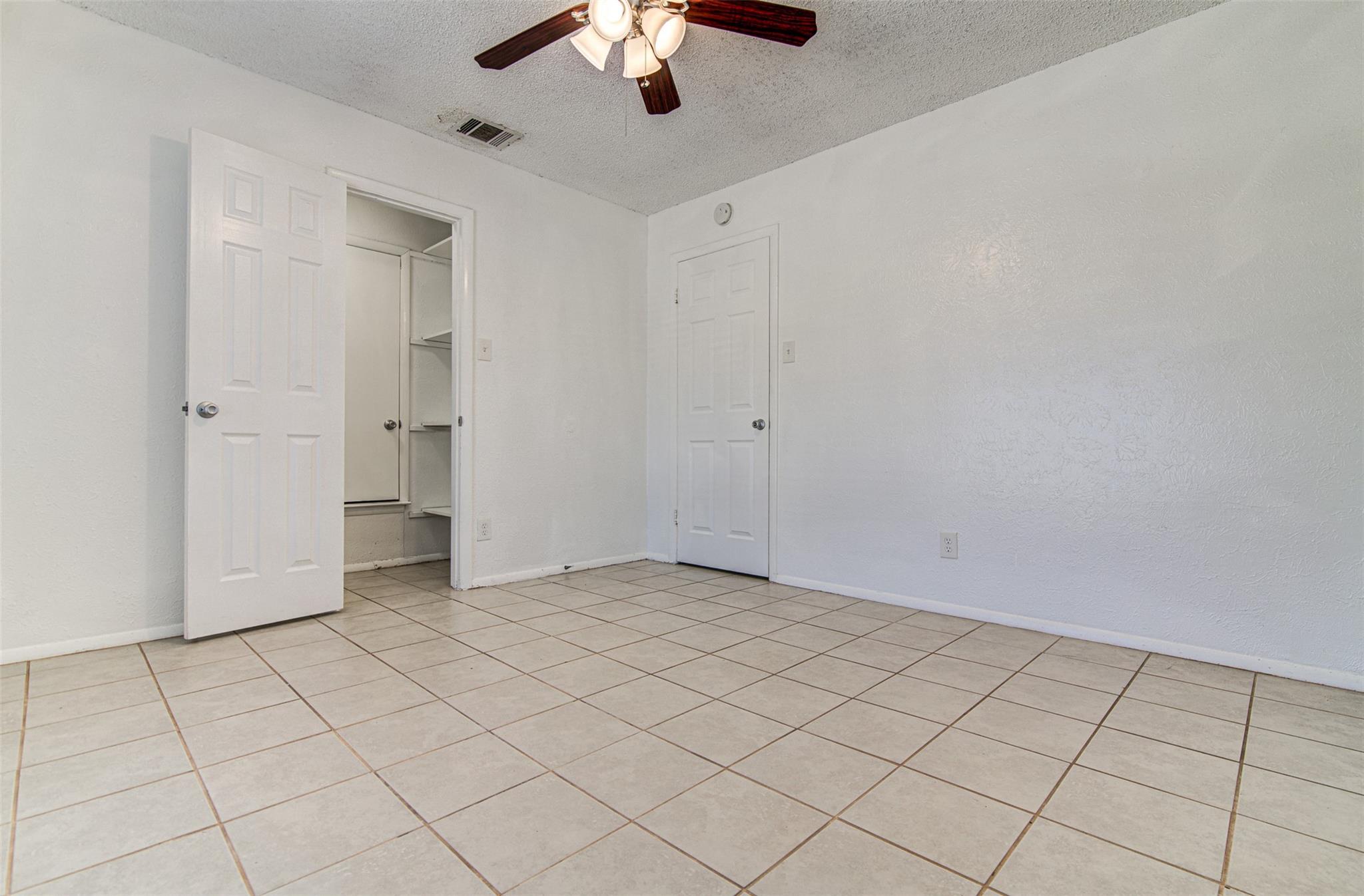 1202 Westcott Dr # A, Round Rock, TX 78664