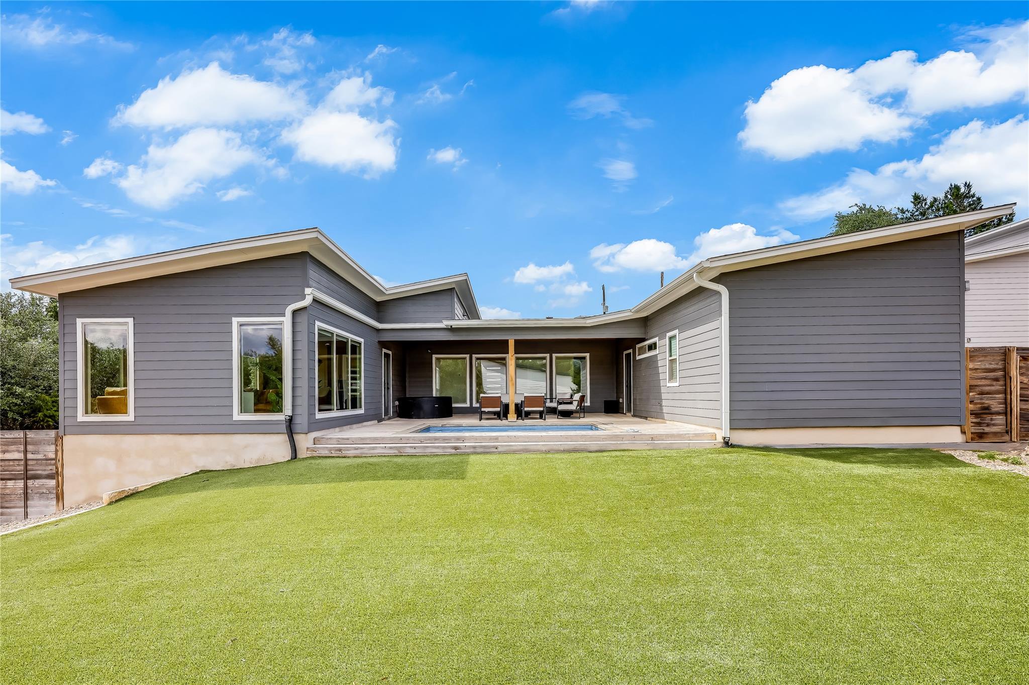 8603 Big Horn Cir, Lago Vista, TX 78645