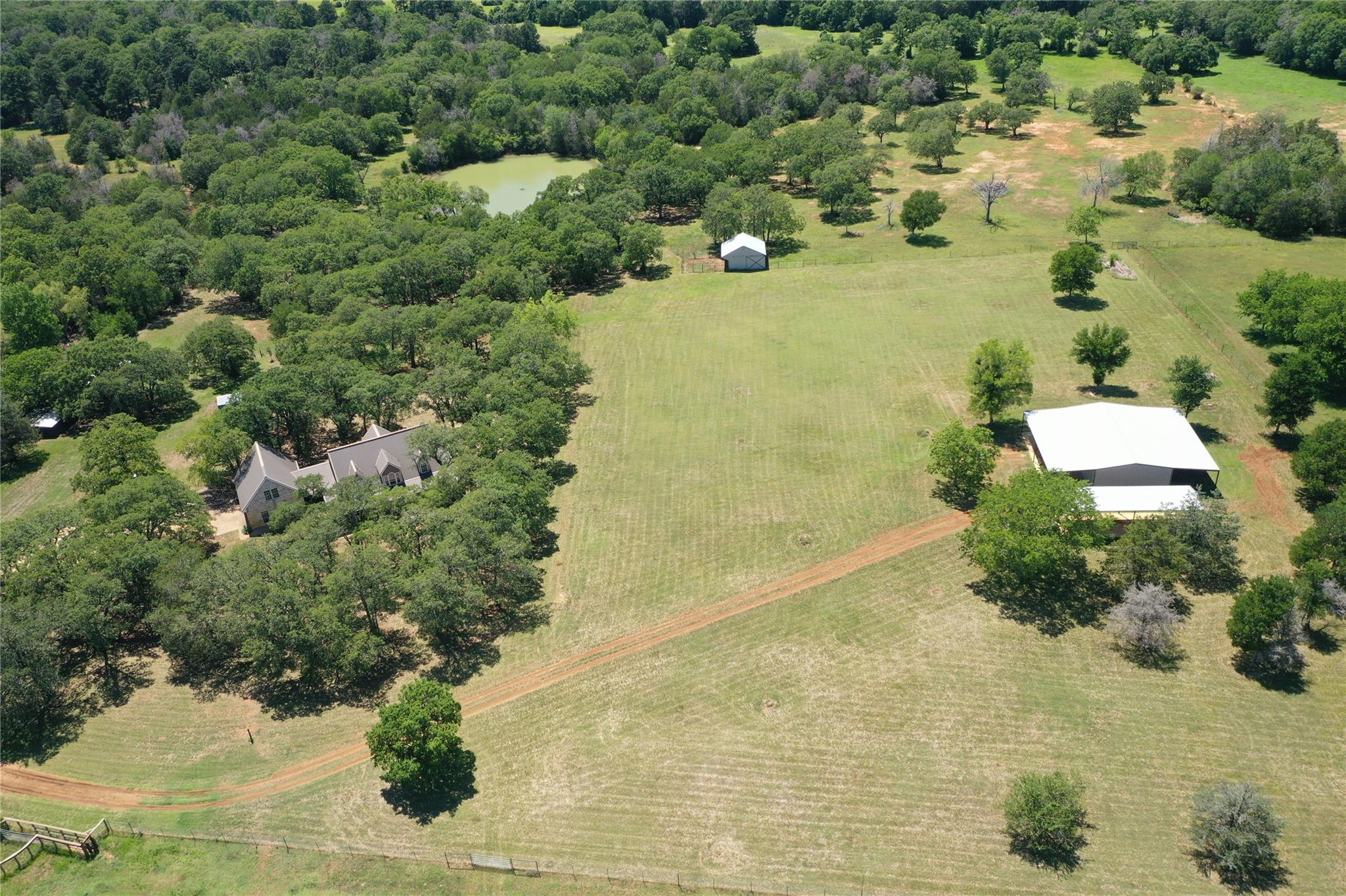 584 Old Antioch Rd, Smithville, TX 78957