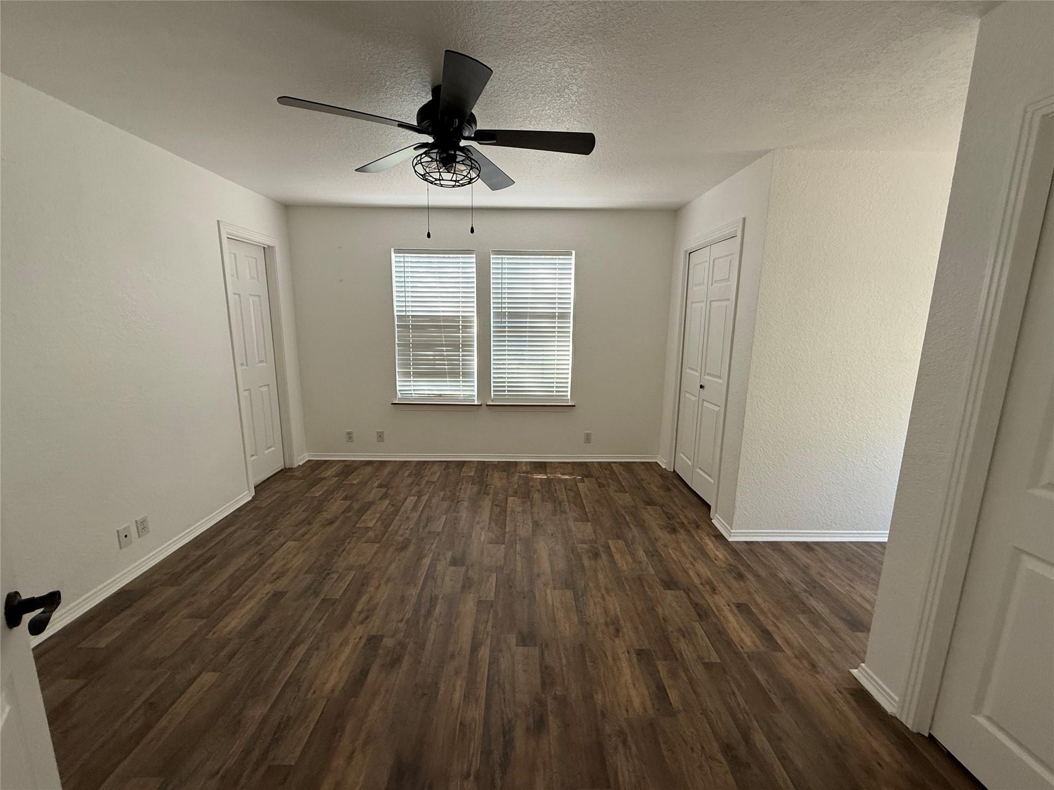 584 Old Antioch Rd, Smithville, TX 78957