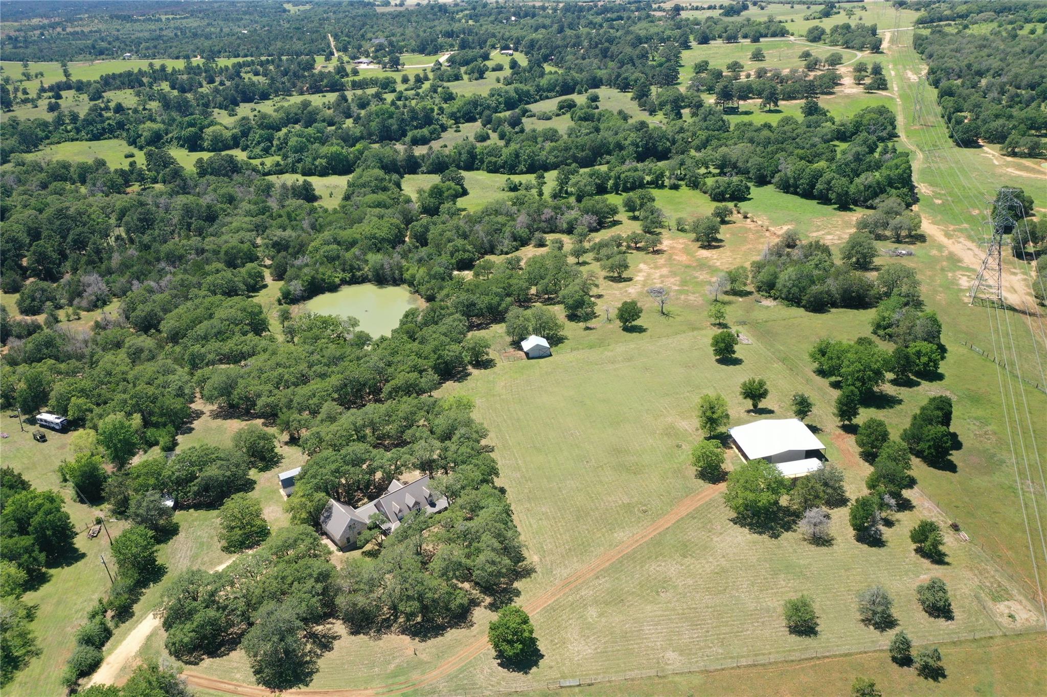 584 Old Antioch Rd, Smithville, TX 78957
