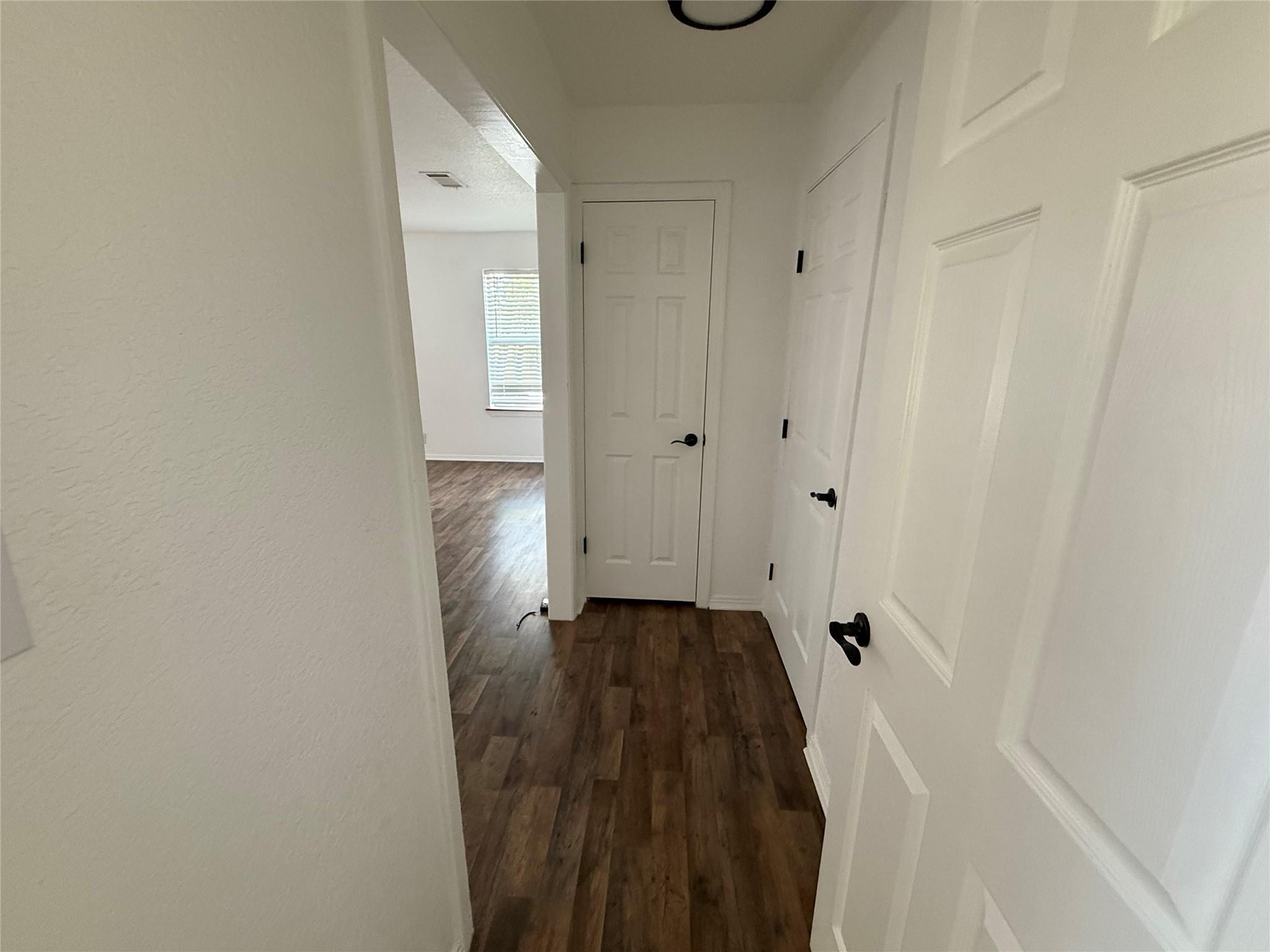 584 Old Antioch Rd, Smithville, TX 78957