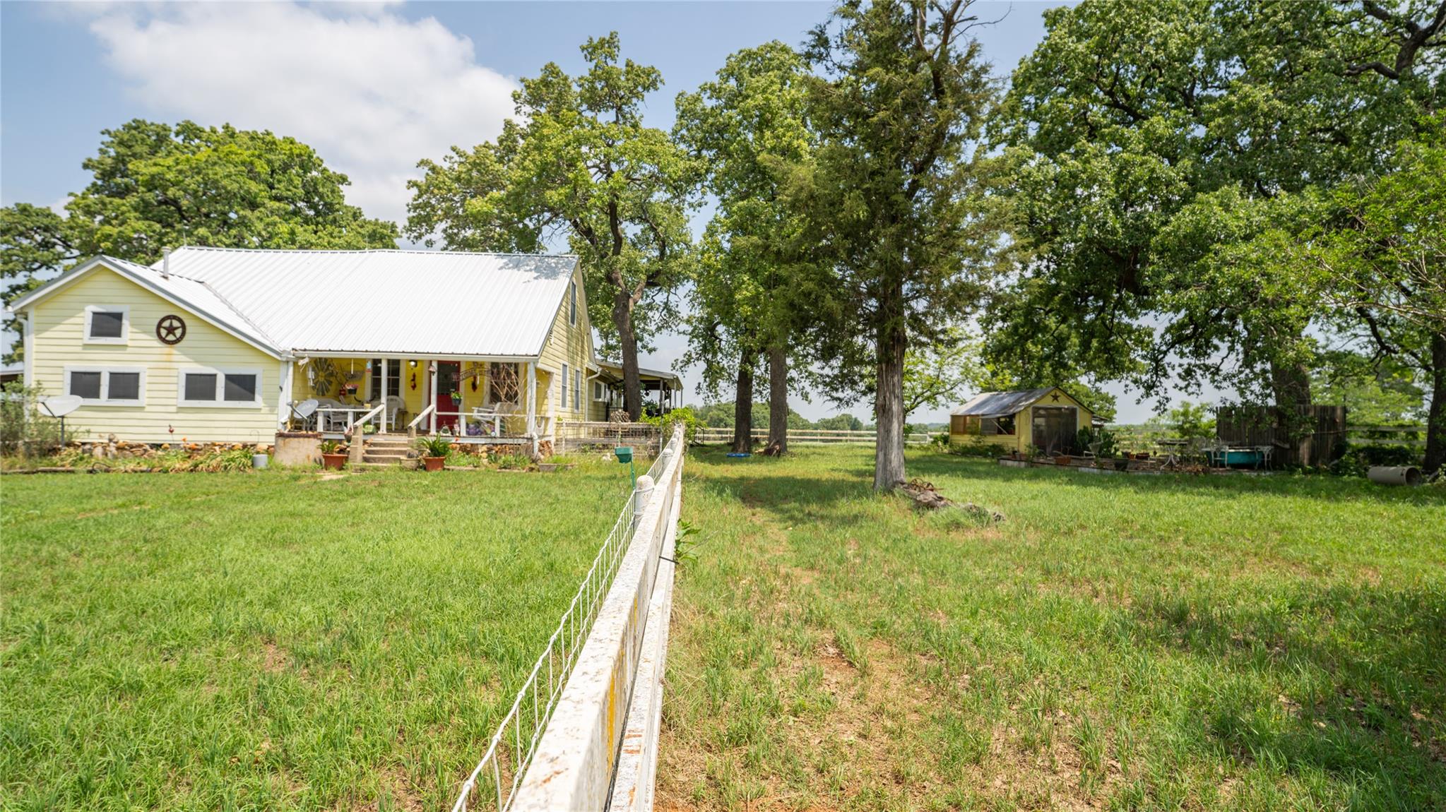 624 County Road 306, Rockdale, TX 76567