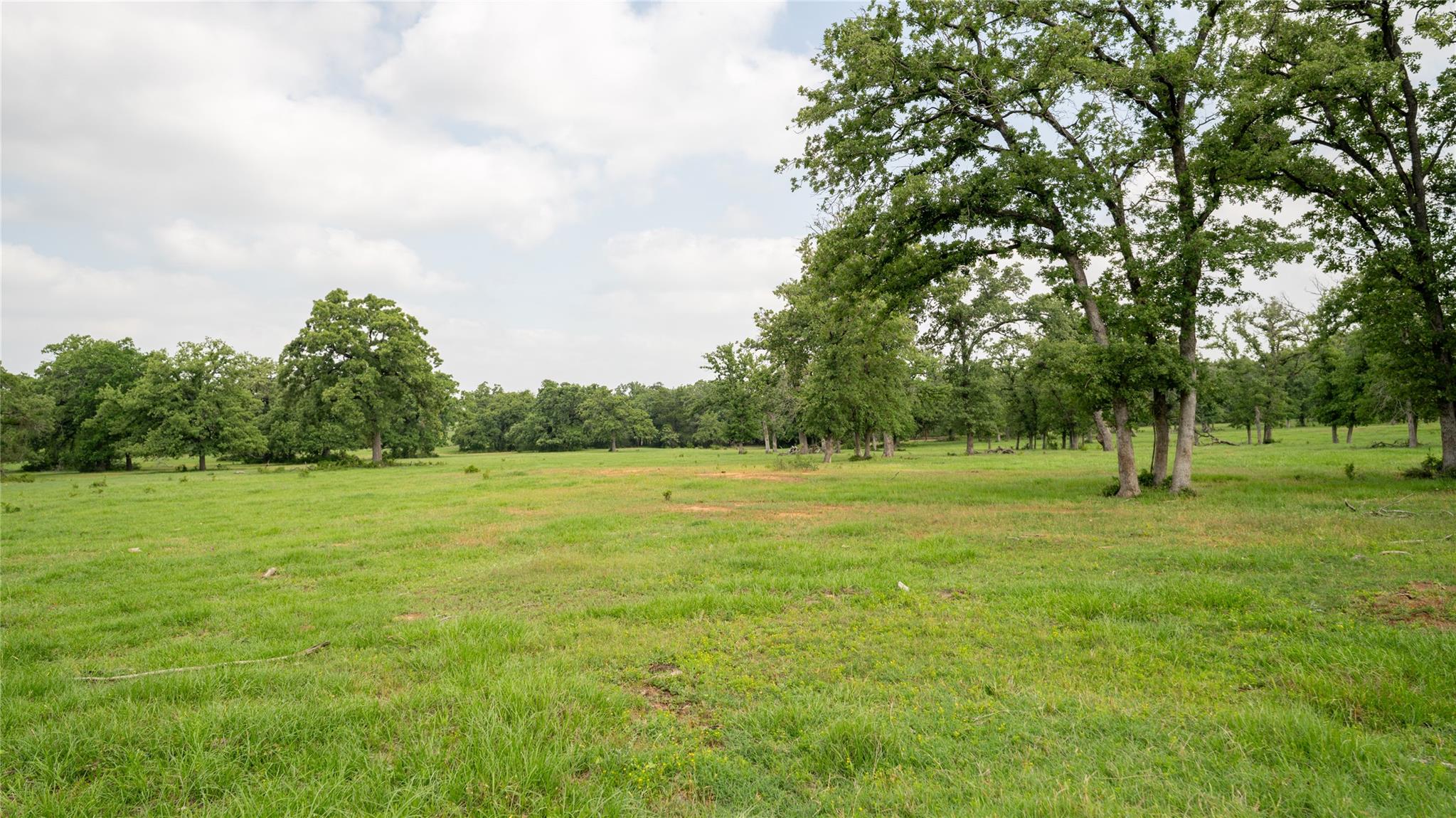 624 County Road 306, Rockdale, TX 76567
