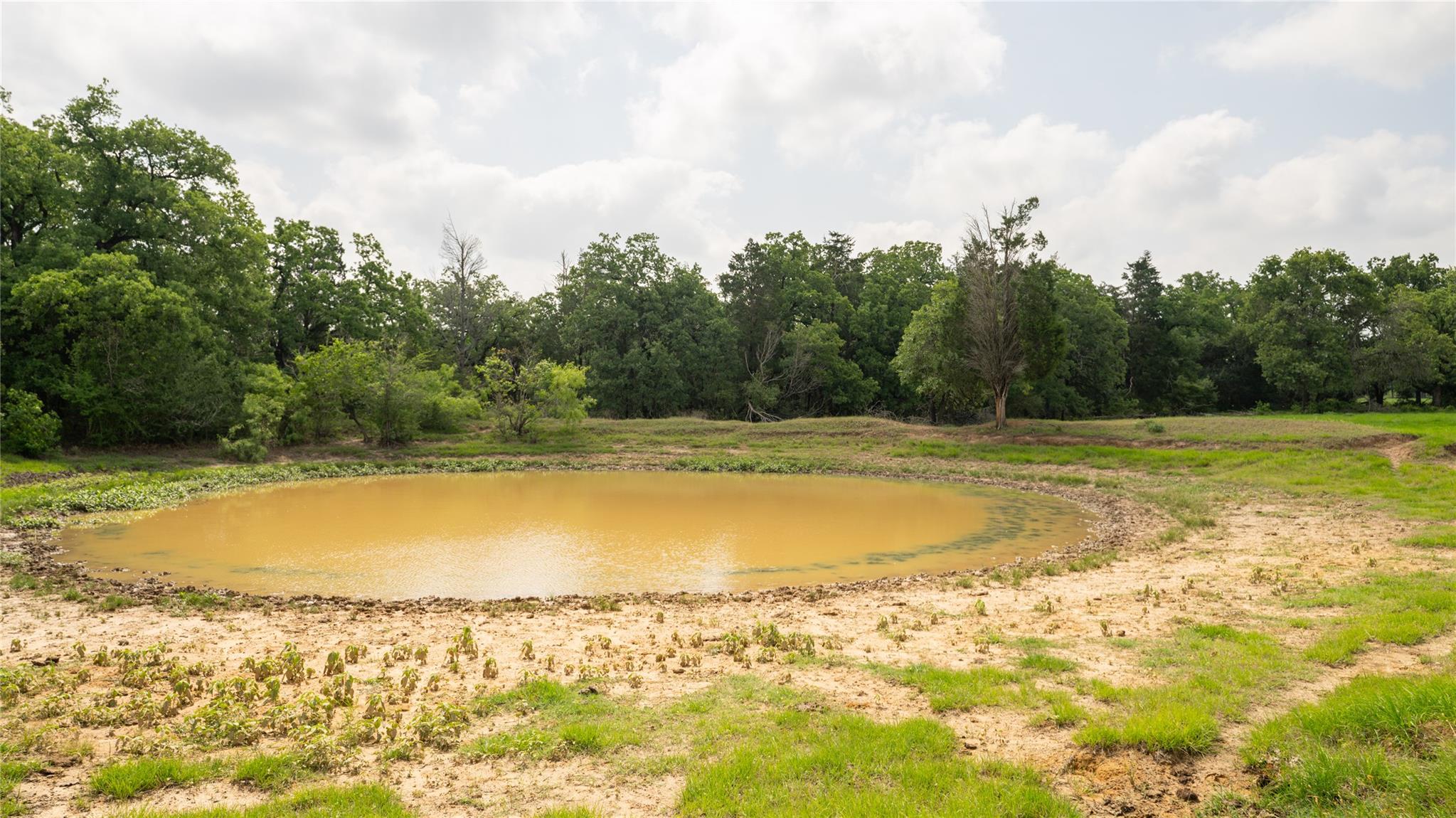 624 County Road 306, Rockdale, TX 76567