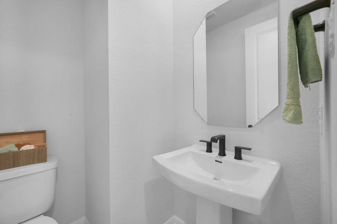 100 Trans Pecos Ct, Georgetown, TX 78628