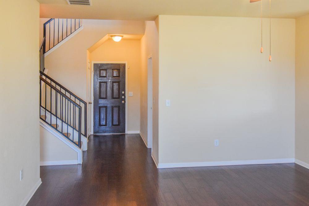 2012 Mottey St, Georgetown, TX 78626