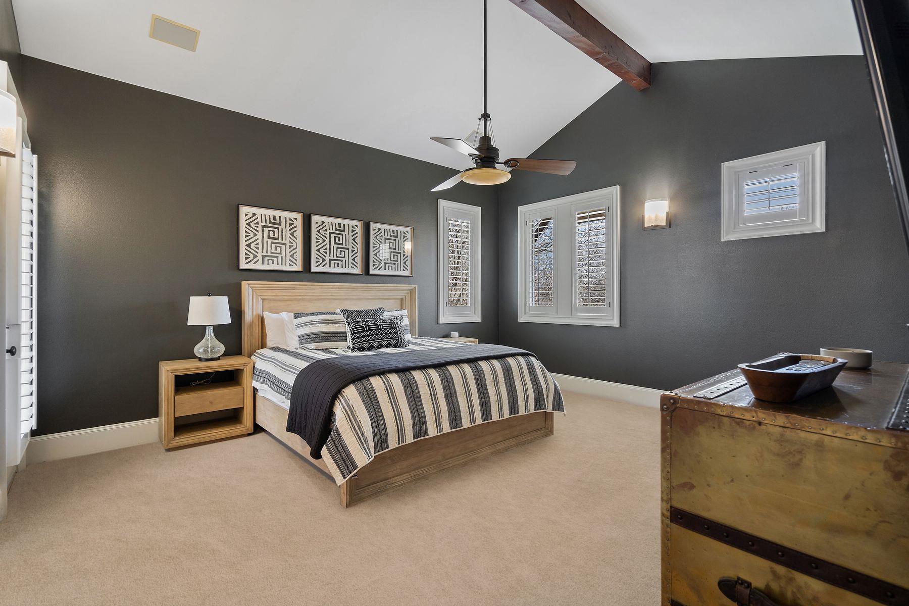 2002 Kinney Ave # B, Austin, TX 78704