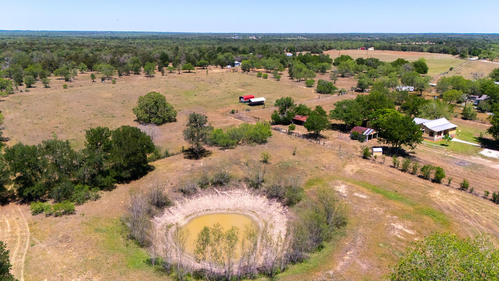 395 Dale Ln, Dale, TX 78616