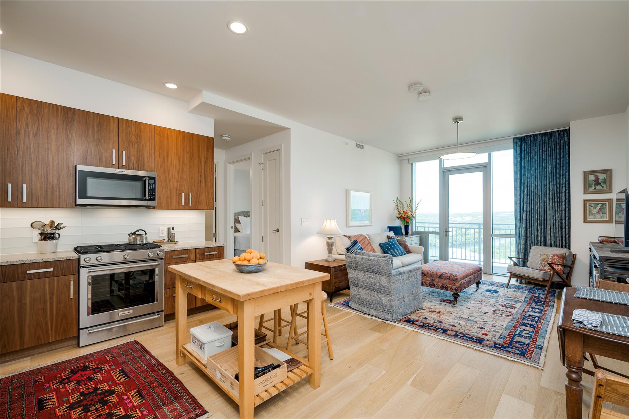 222 West Ave # 2710, Austin, TX 78701