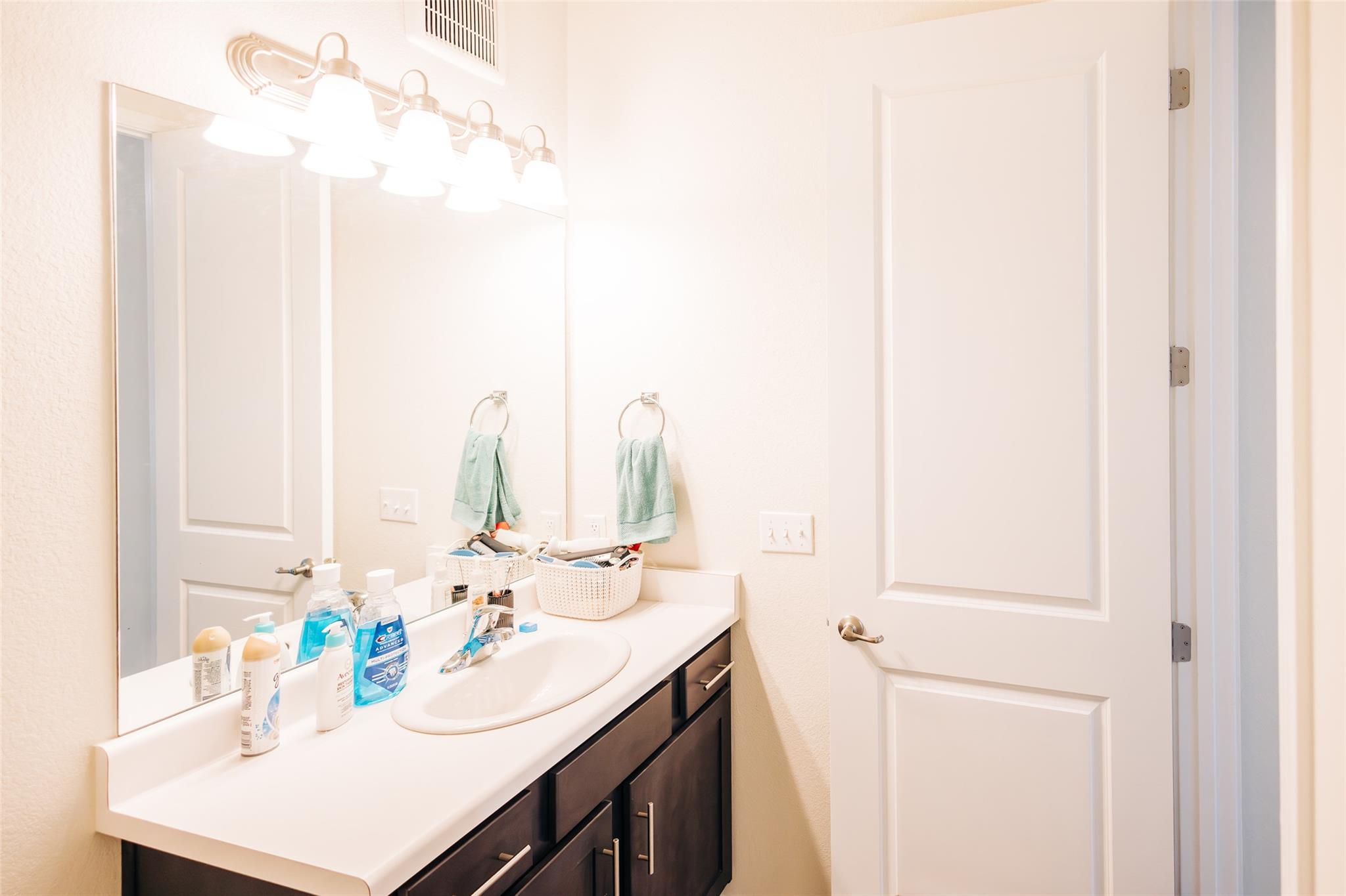 8601 W Gate Blvd # 4203, Austin, TX 78745