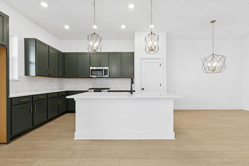 1020 Lucinda Williams Dr, Austin, TX 78744