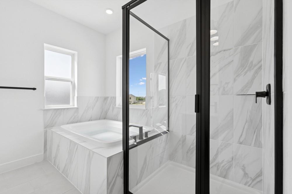 1020 Lucinda Williams Dr, Austin, TX 78744