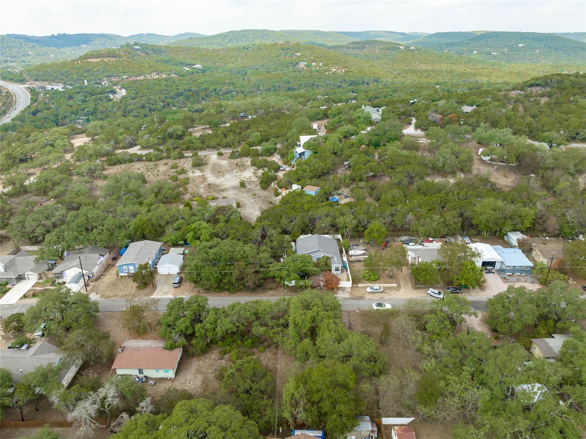 10601 W Lakeview Dr, Jonestown, TX 78645