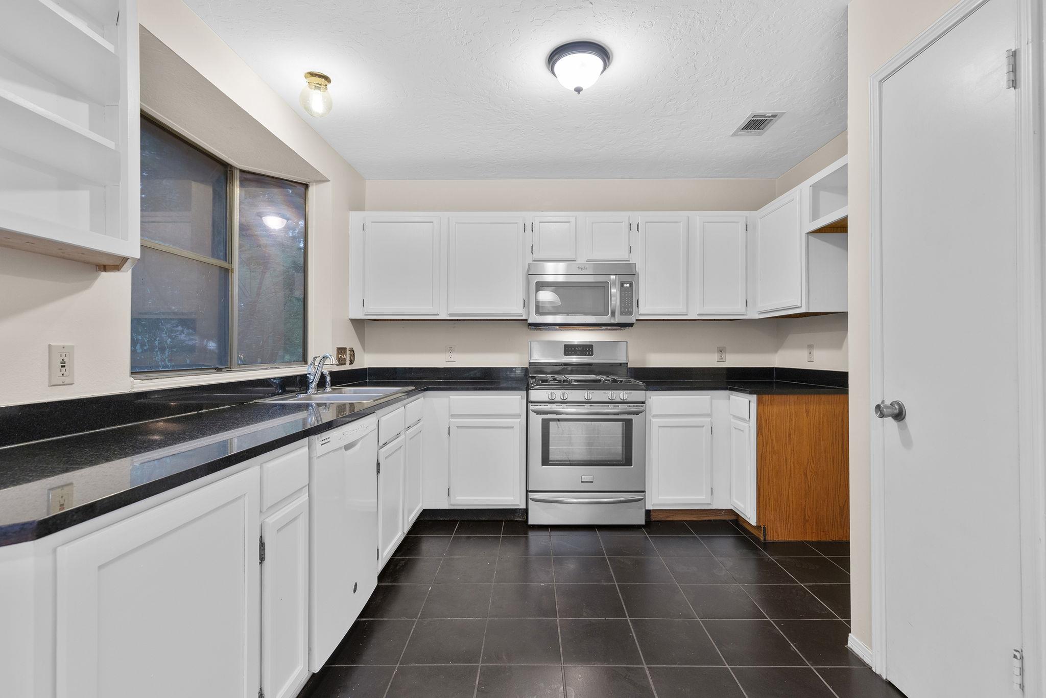 1706 Whitney Way, Austin, TX 78741
