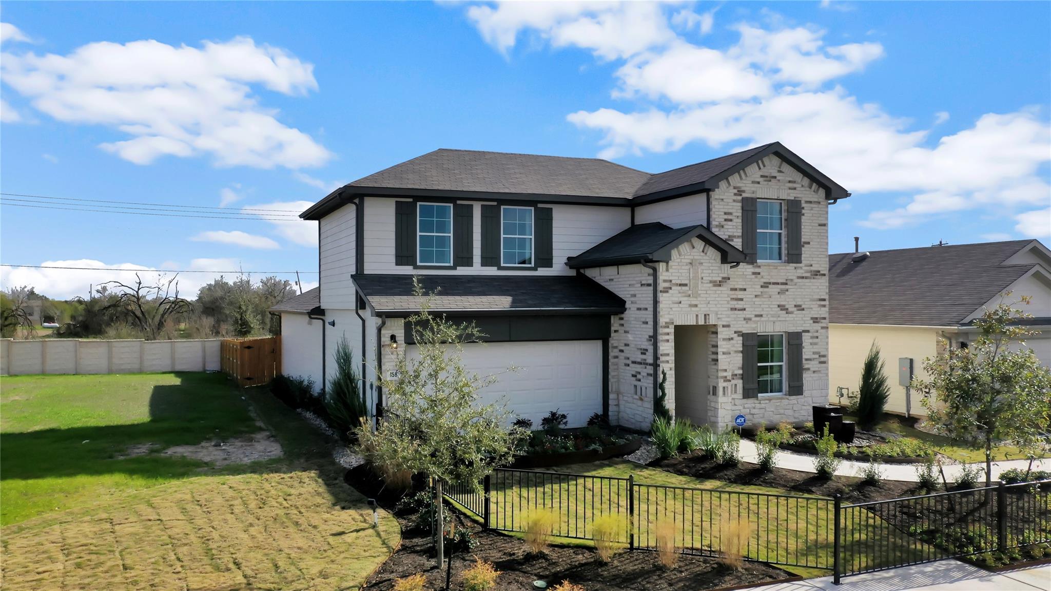 194 Inks Ln, Kyle, TX 78640