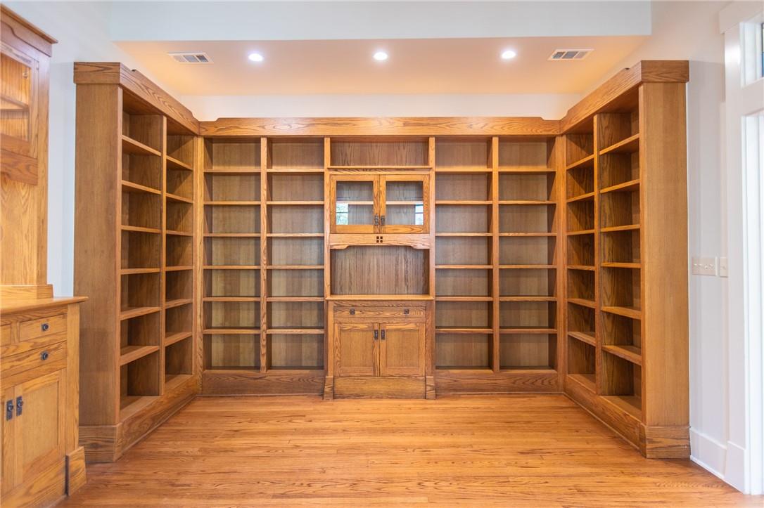 1206 W 22nd 1/2 St, Austin, TX 78705