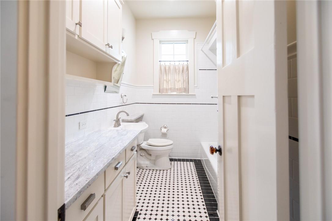 1206 W 22nd 1/2 St, Austin, TX 78705