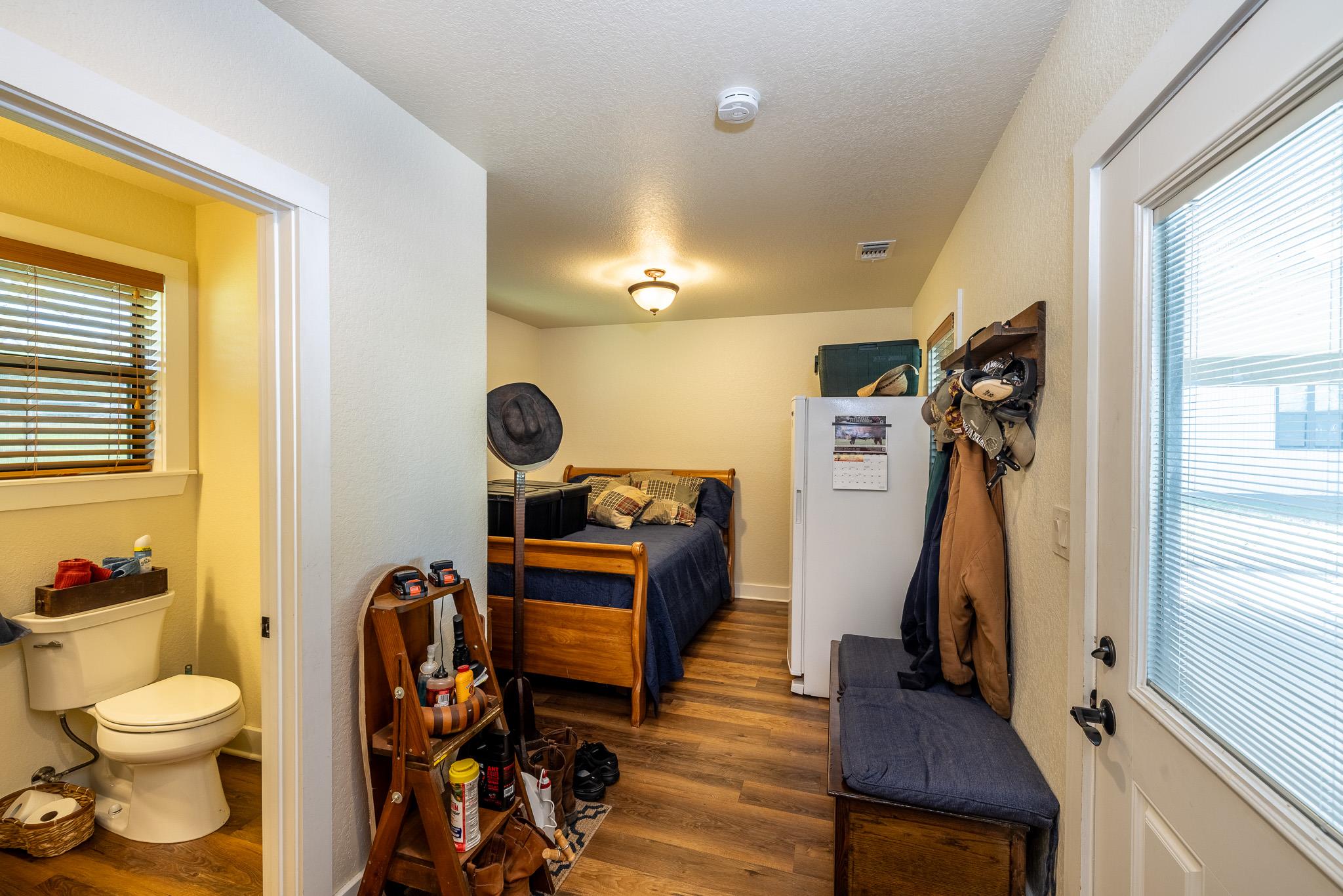 6589 State Highway 304, Harwood, TX 78632