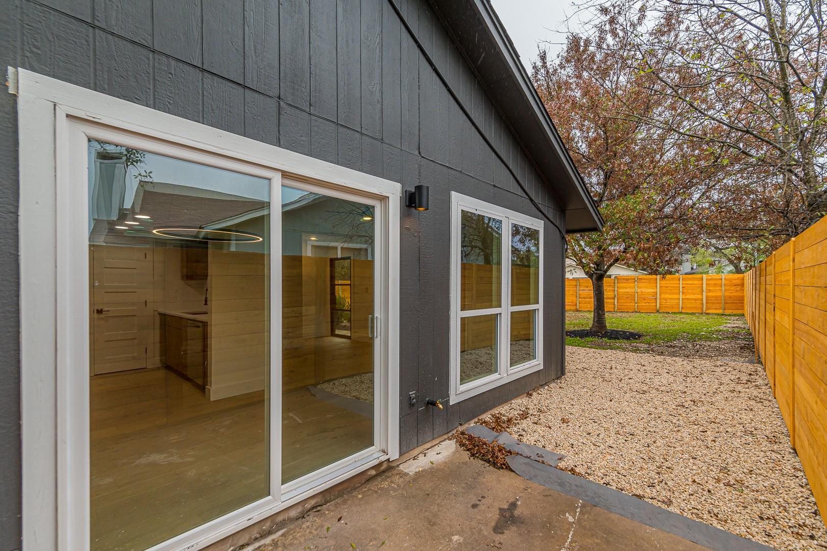 12811 Copper Cliff Ave # B, Austin, TX 78727