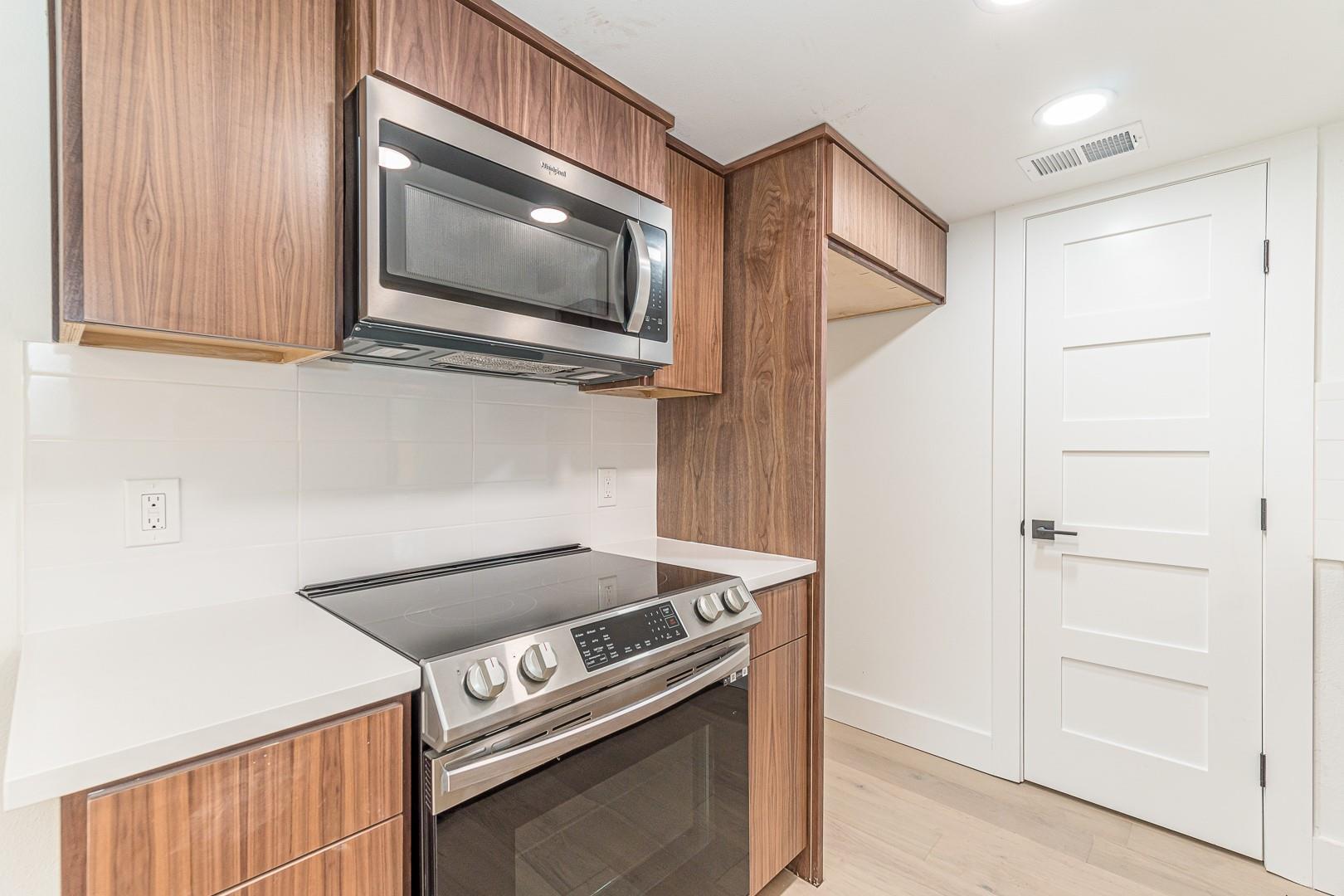 12811 Copper Cliff Ave # B, Austin, TX 78727