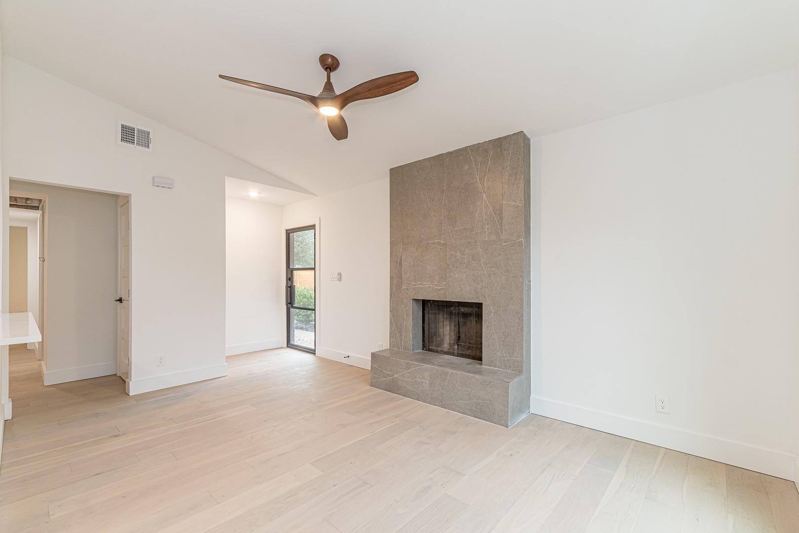 12811 Copper Cliff Ave # B, Austin, TX 78727