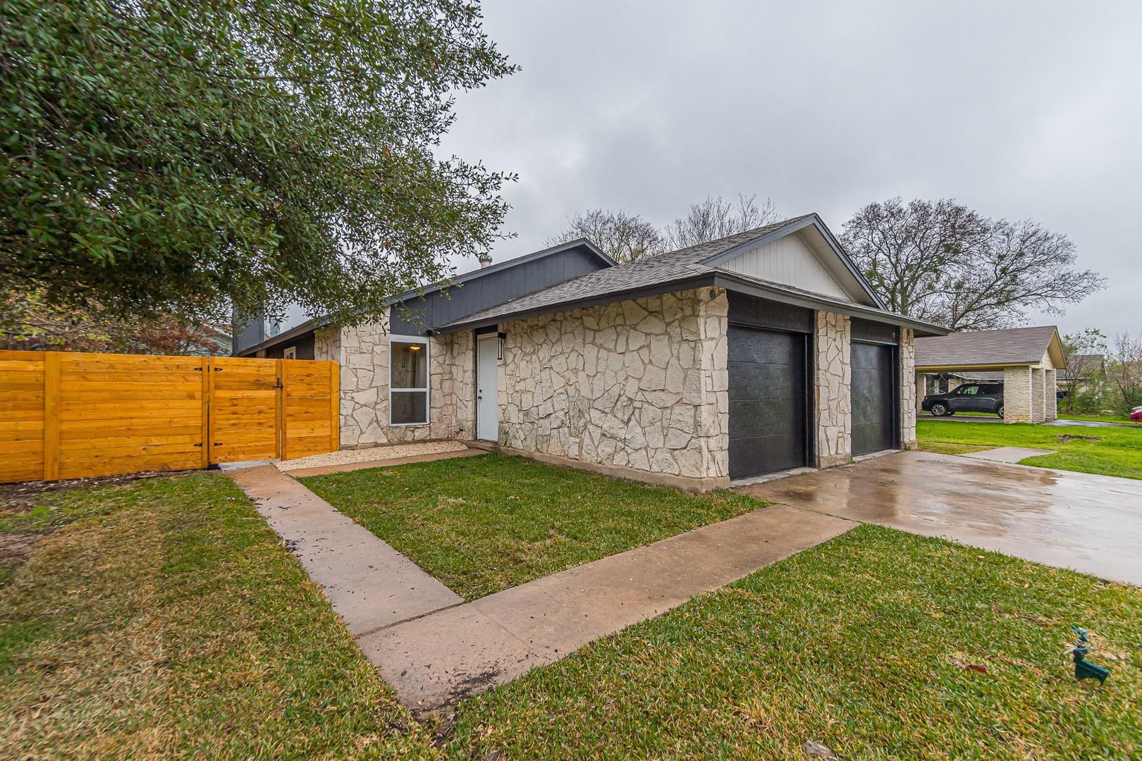 12811 Copper Cliff Ave # B, Austin, TX 78727