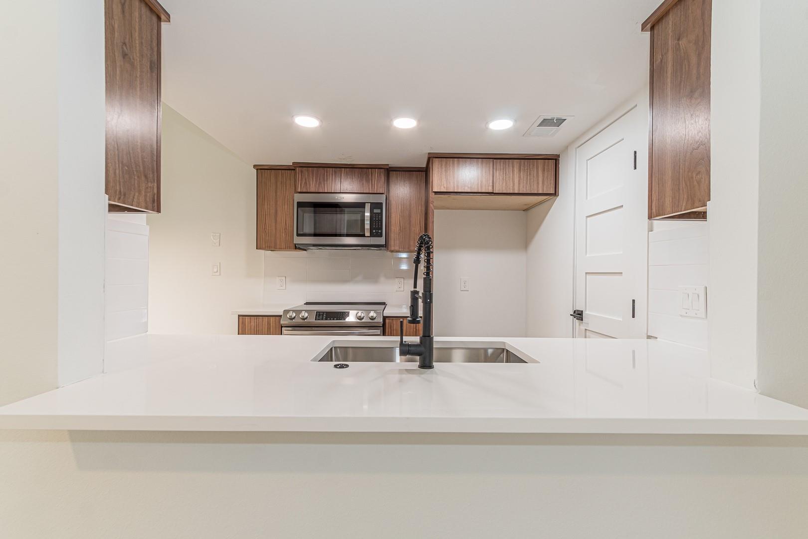 12811 Copper Cliff Ave # B, Austin, TX 78727