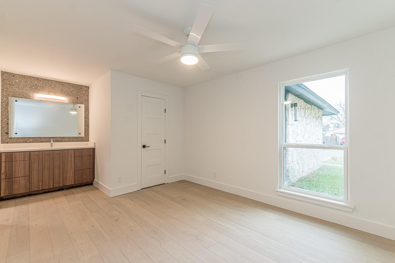 12811 Copper Cliff Ave # B, Austin, TX 78727