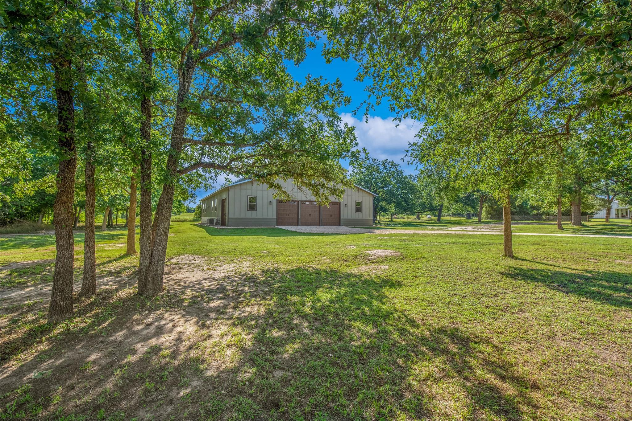 16227 County Road 436, Somerville, TX 77879