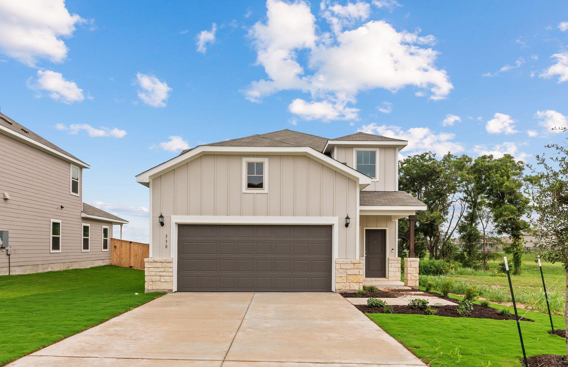 338 Paradise Canyon Dr, Jarrell, TX 76537