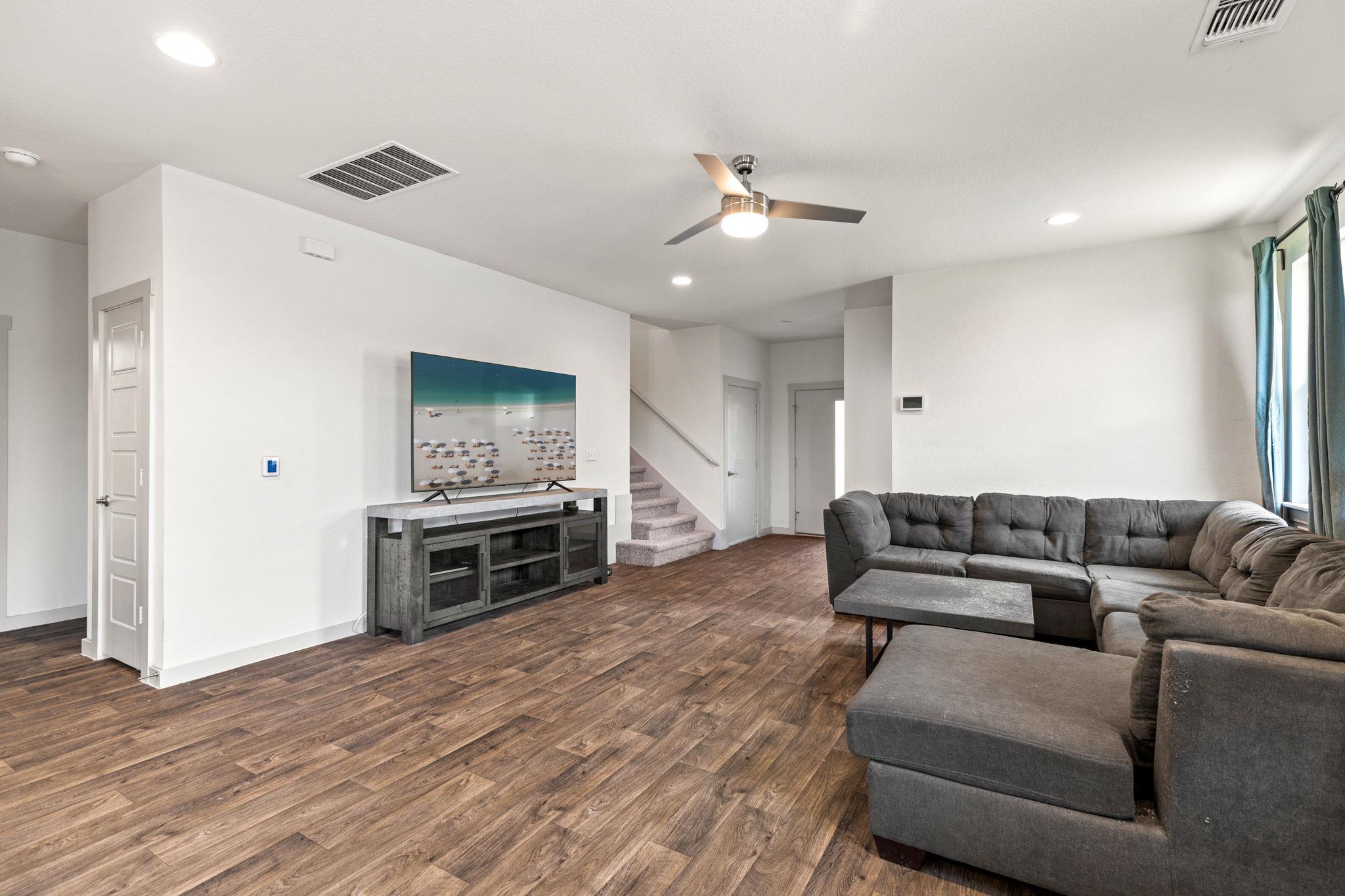 3709 Kirkgate Trl, Pflugerville, TX 78660