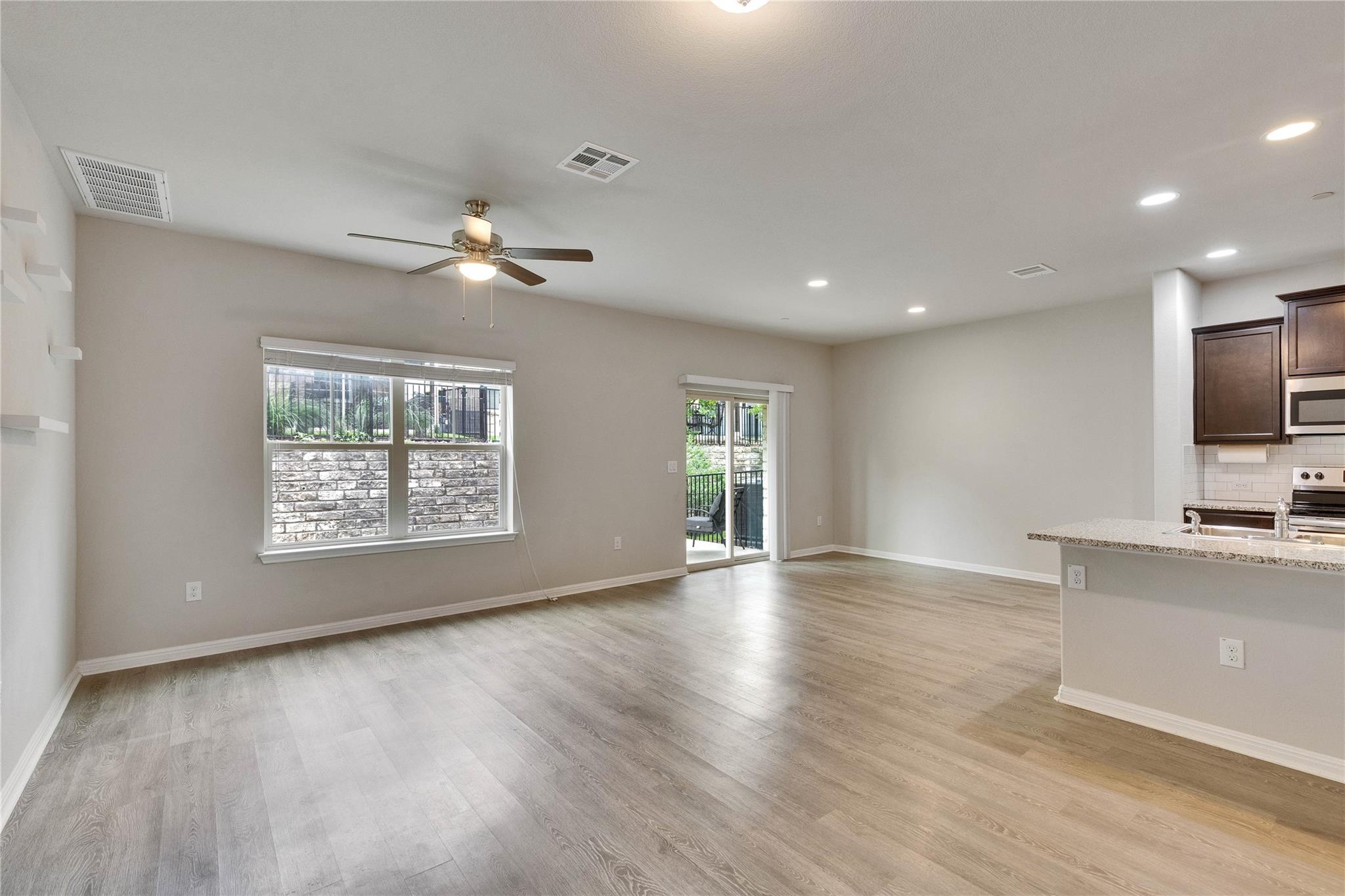 516 E Slaughter Ln # 2303, Austin, TX 78744