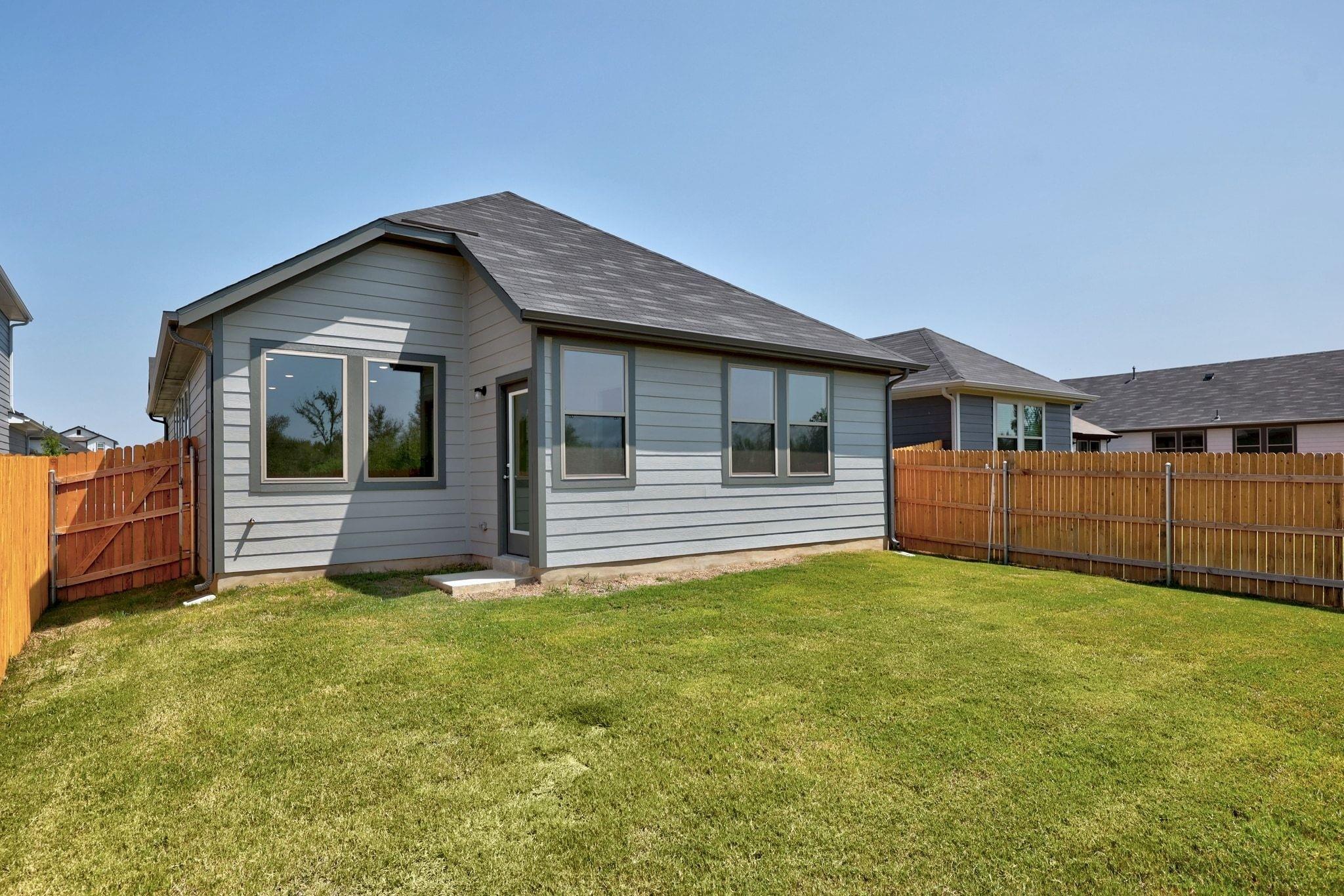 278 Bendecido Loop, Elgin, TX 78621