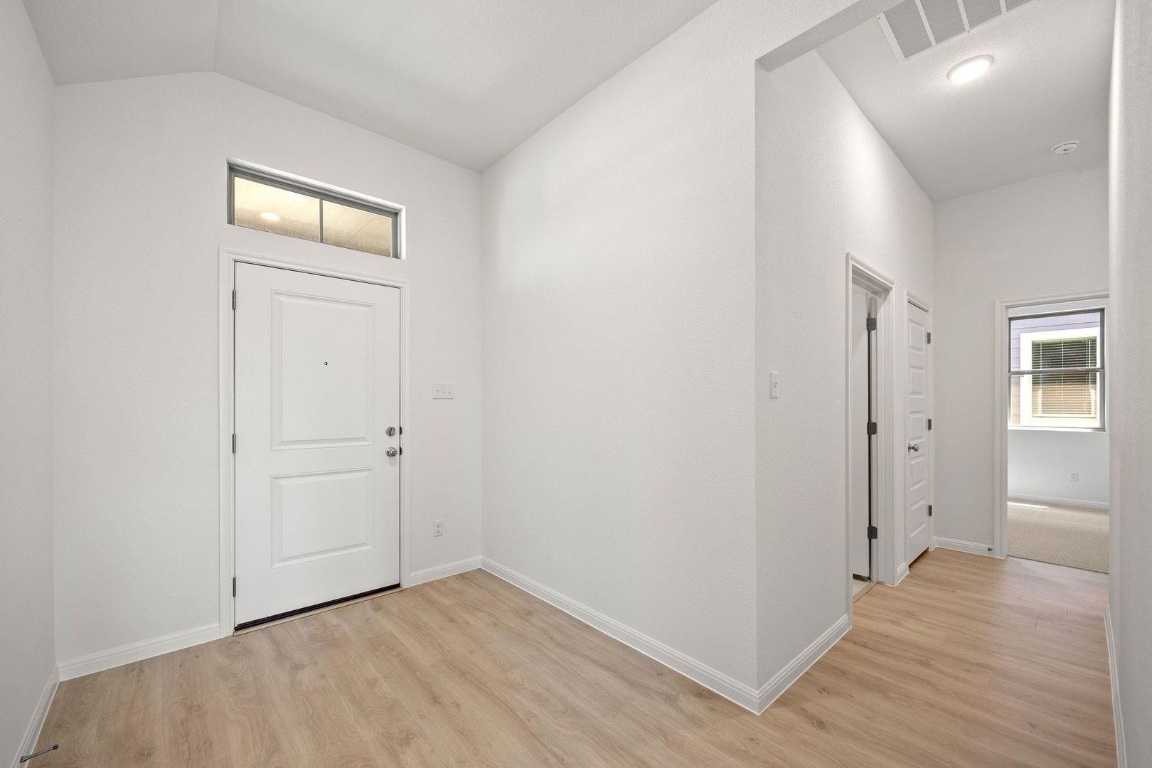 278 Bendecido Loop, Elgin, TX 78621