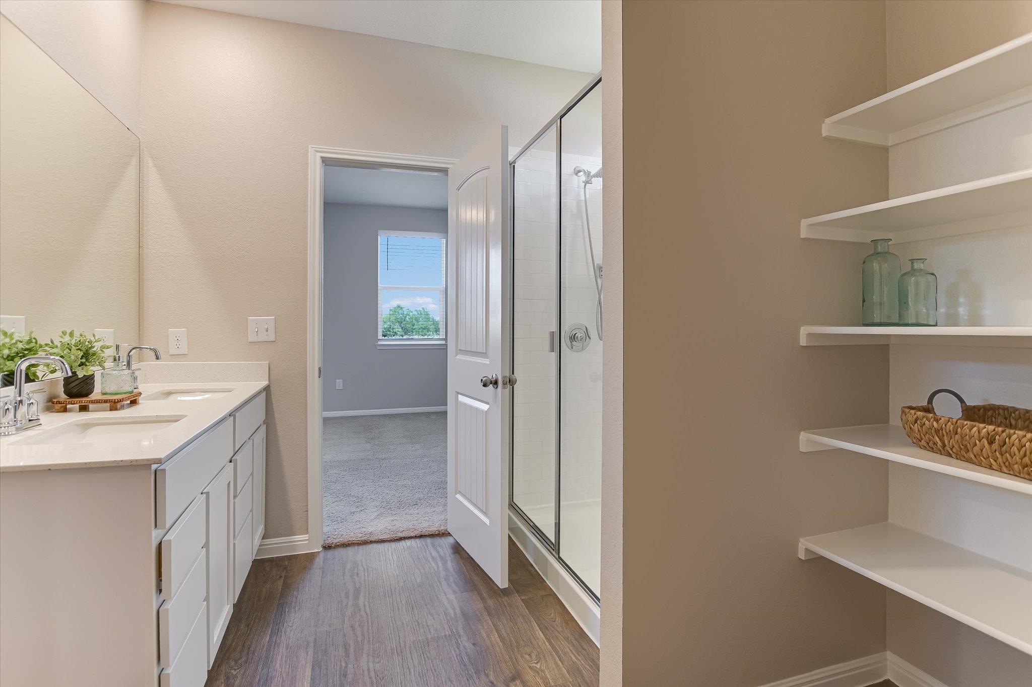 228 Bunting Ln, Bertram, TX 78605