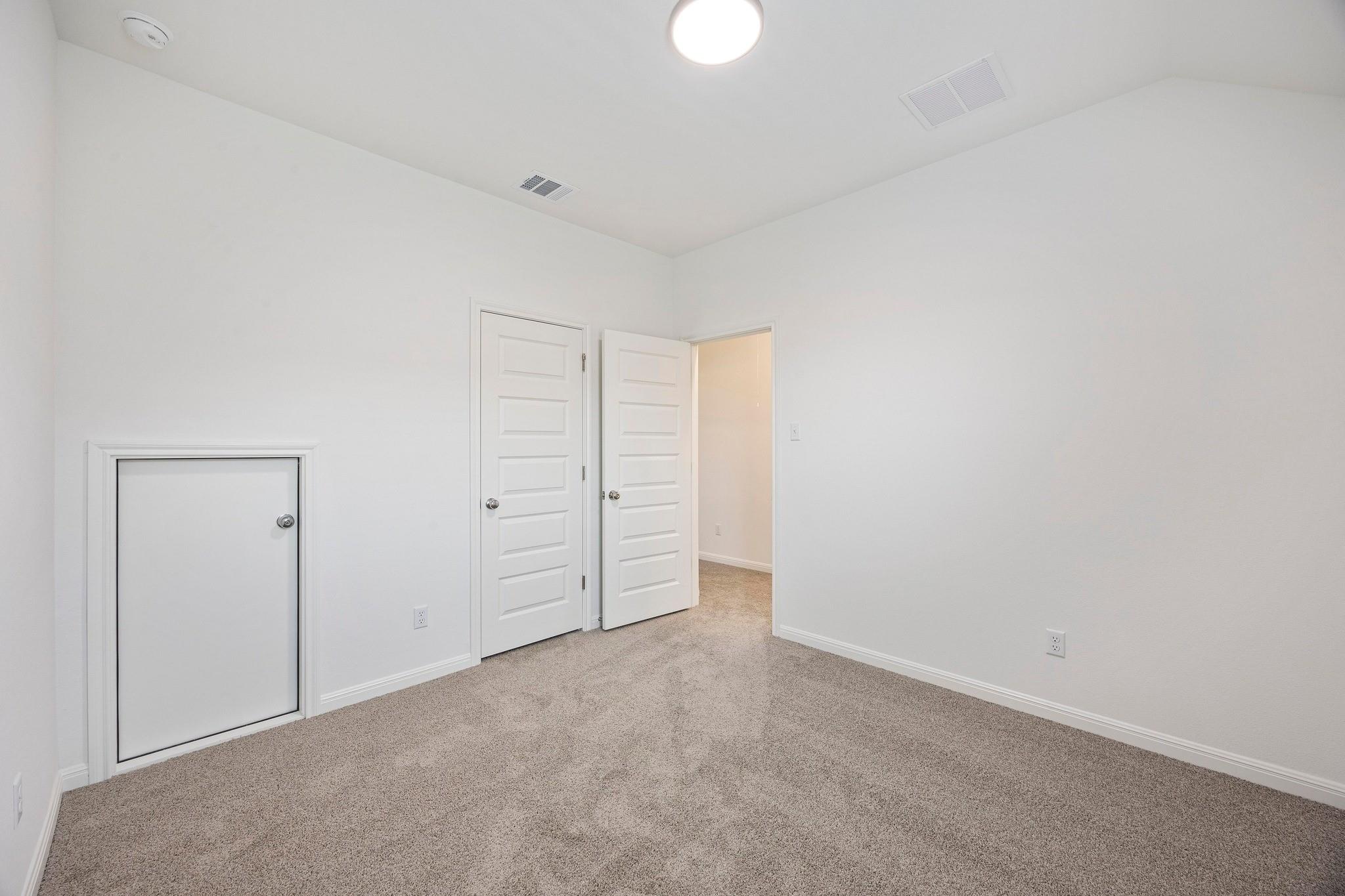 282 Bendecido Loop, Elgin, TX 78621