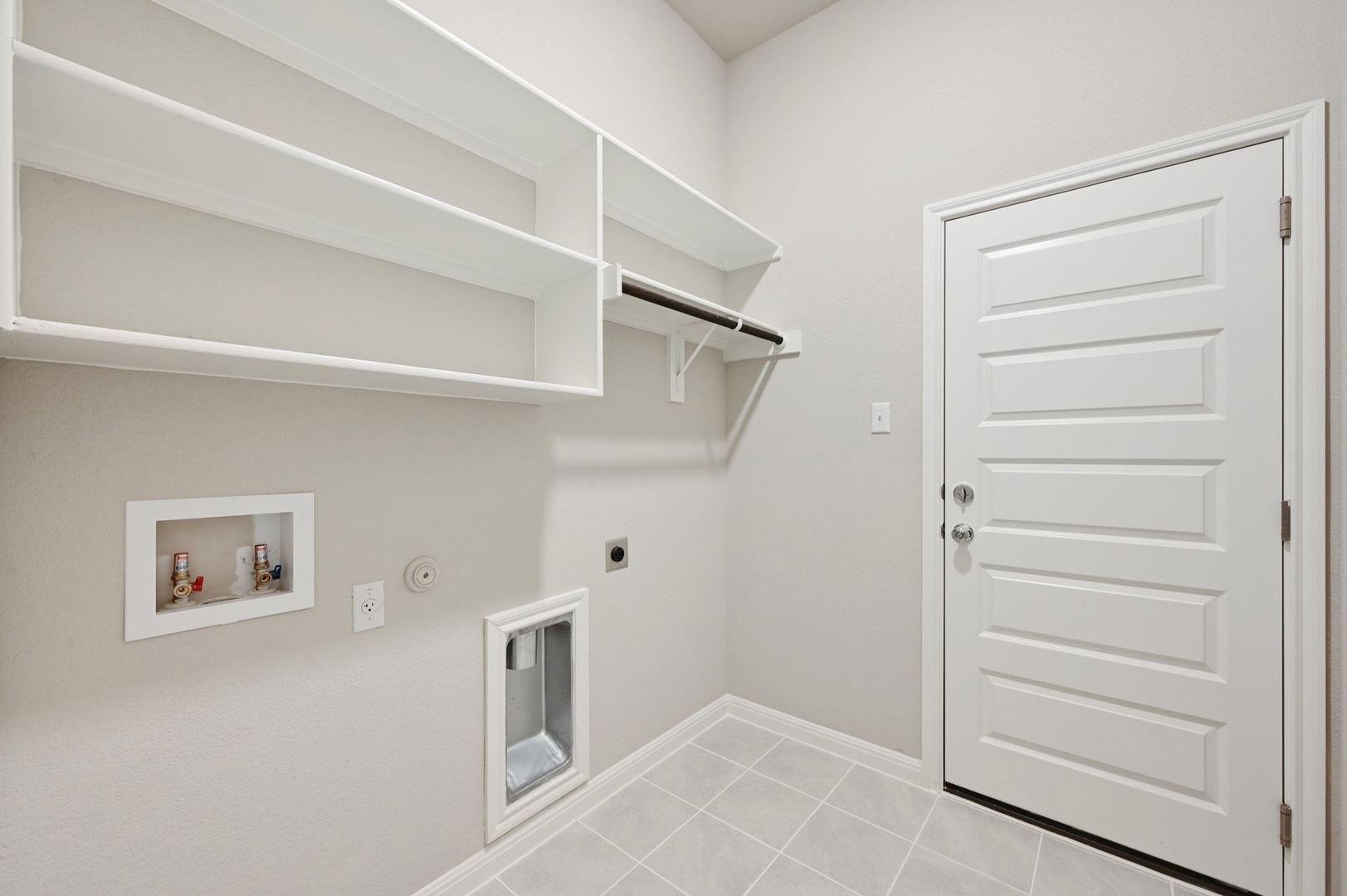 294 Bendecido Loop, Elgin, TX 78621