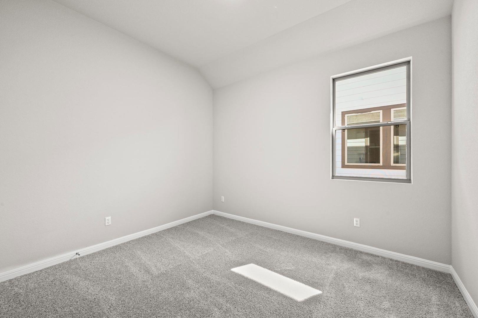 294 Bendecido Loop, Elgin, TX 78621