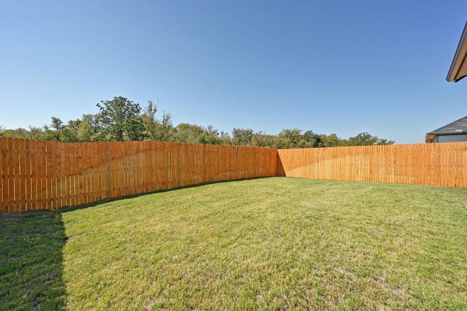 294 Bendecido Loop, Elgin, TX 78621